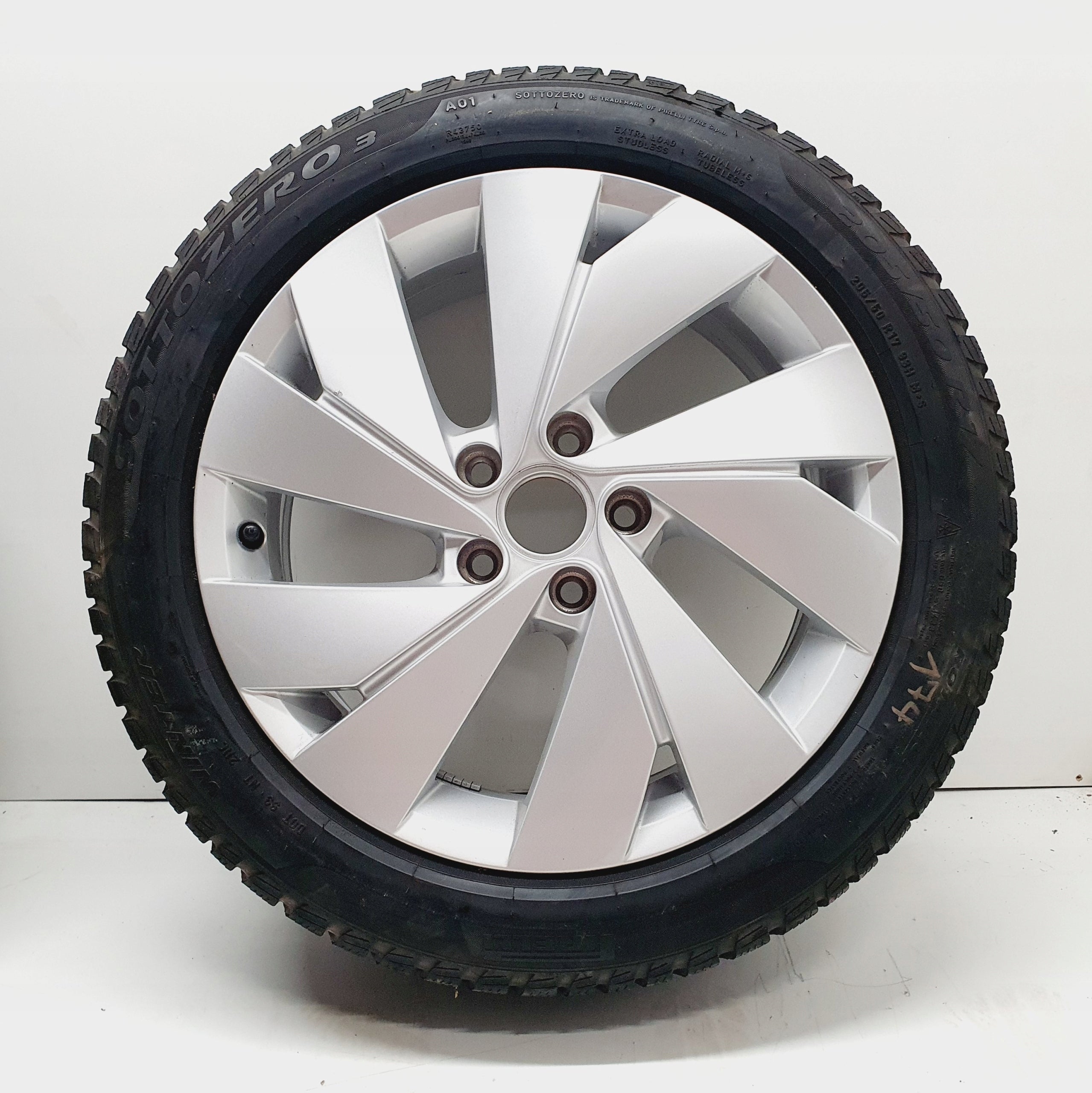 Alu Felge Volkswagen Golf VIII Golf VII Golf Golf V Golf VI 17 Zoll 6.5J 5x112 46ET 5H0601025B