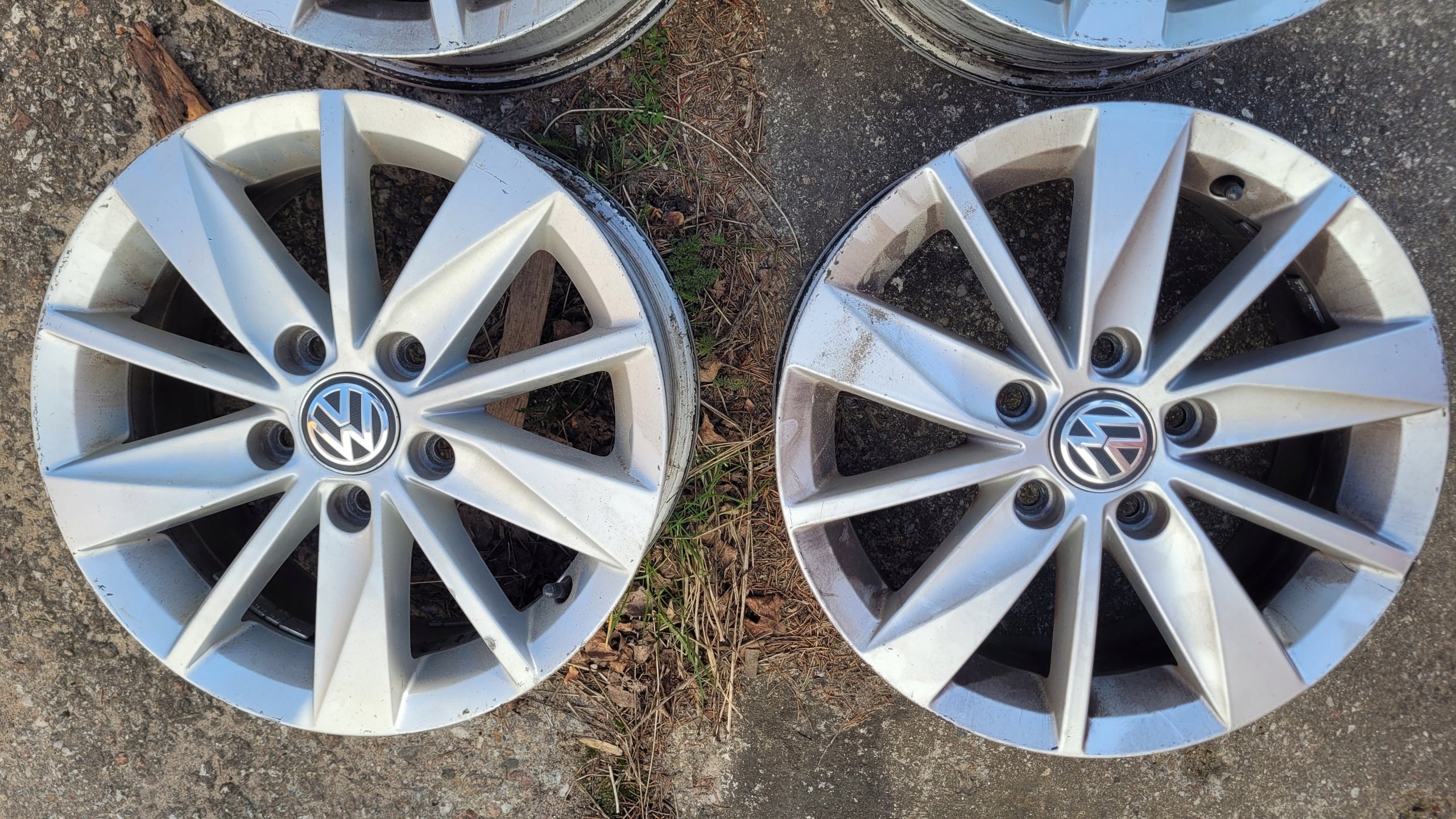 Alu Felge Volkswagen Golf VII Golf Golf V Golf VI T4 15 Zoll 6.0J 5x112 5C0601025AA