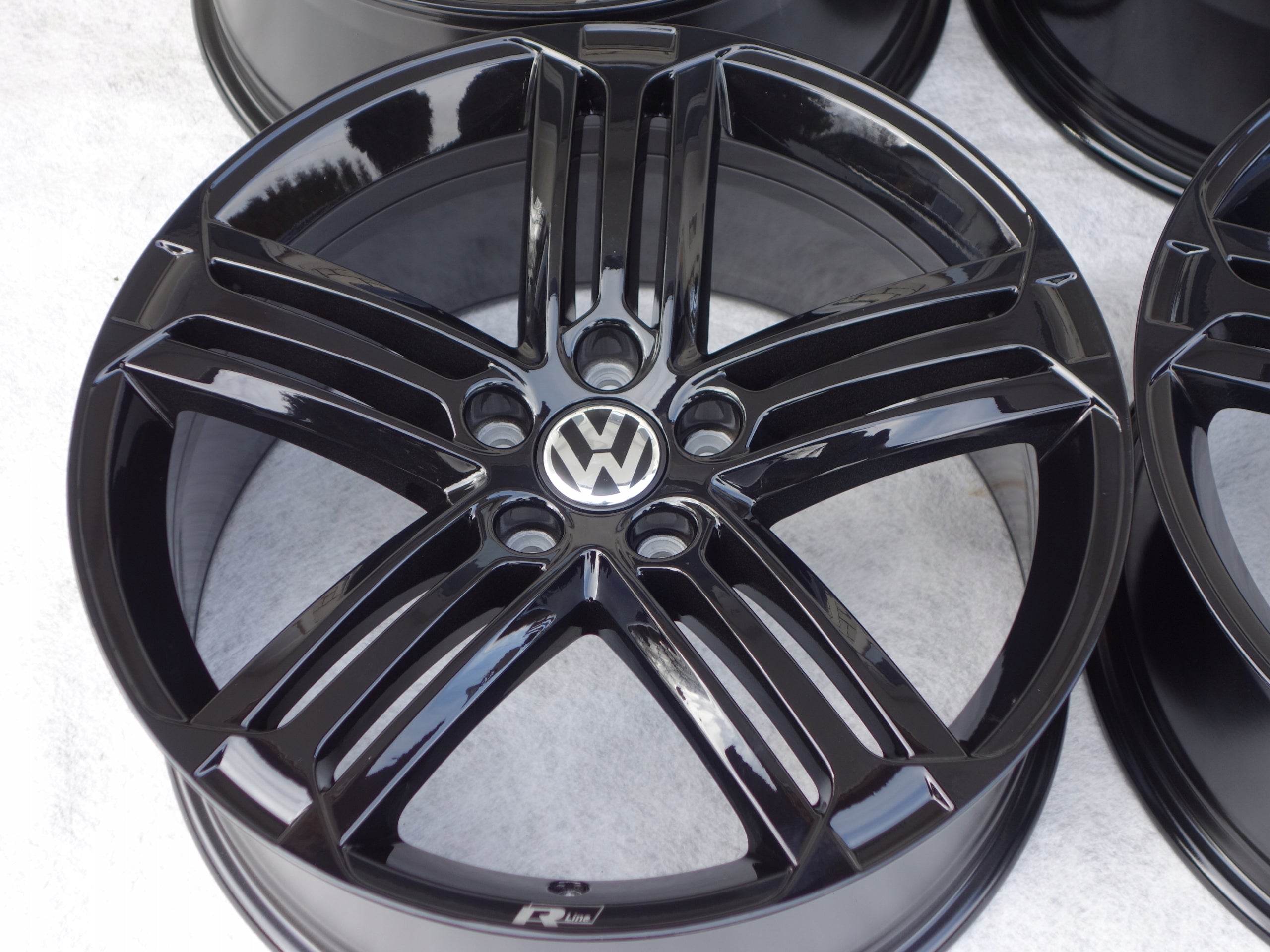 Alu Felge Volkswagen Golf VII CC Golf Caddy Golf V Scirocco Golf VI Touran 19 Zoll 8.0J 5x112 50ET 5K0601025M