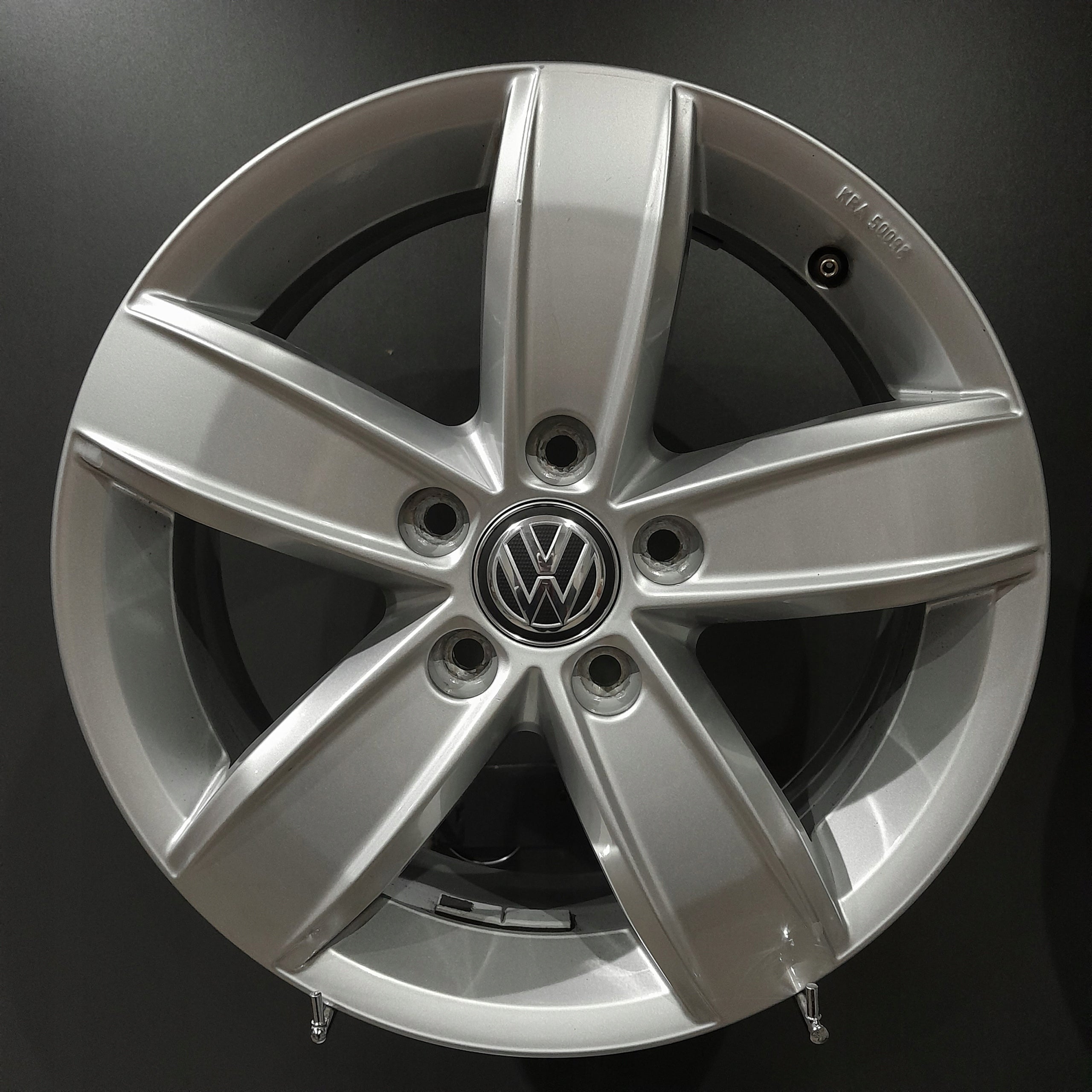 Alu Felge Volkswagen 181 Golf VII Golf Caddy Golf V Golf VI Jetta 16 Zoll 6.0J 5x112 48ET 5G0071496A