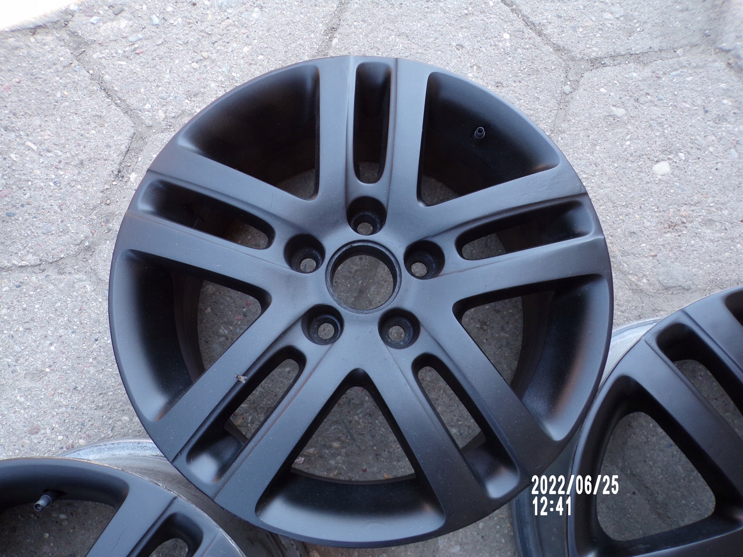 Alu Felge Volkswagen Golf Caddy Golf V Golf VI T5 Touran 16 Zoll 6.5J 5x112 1K0601025BM