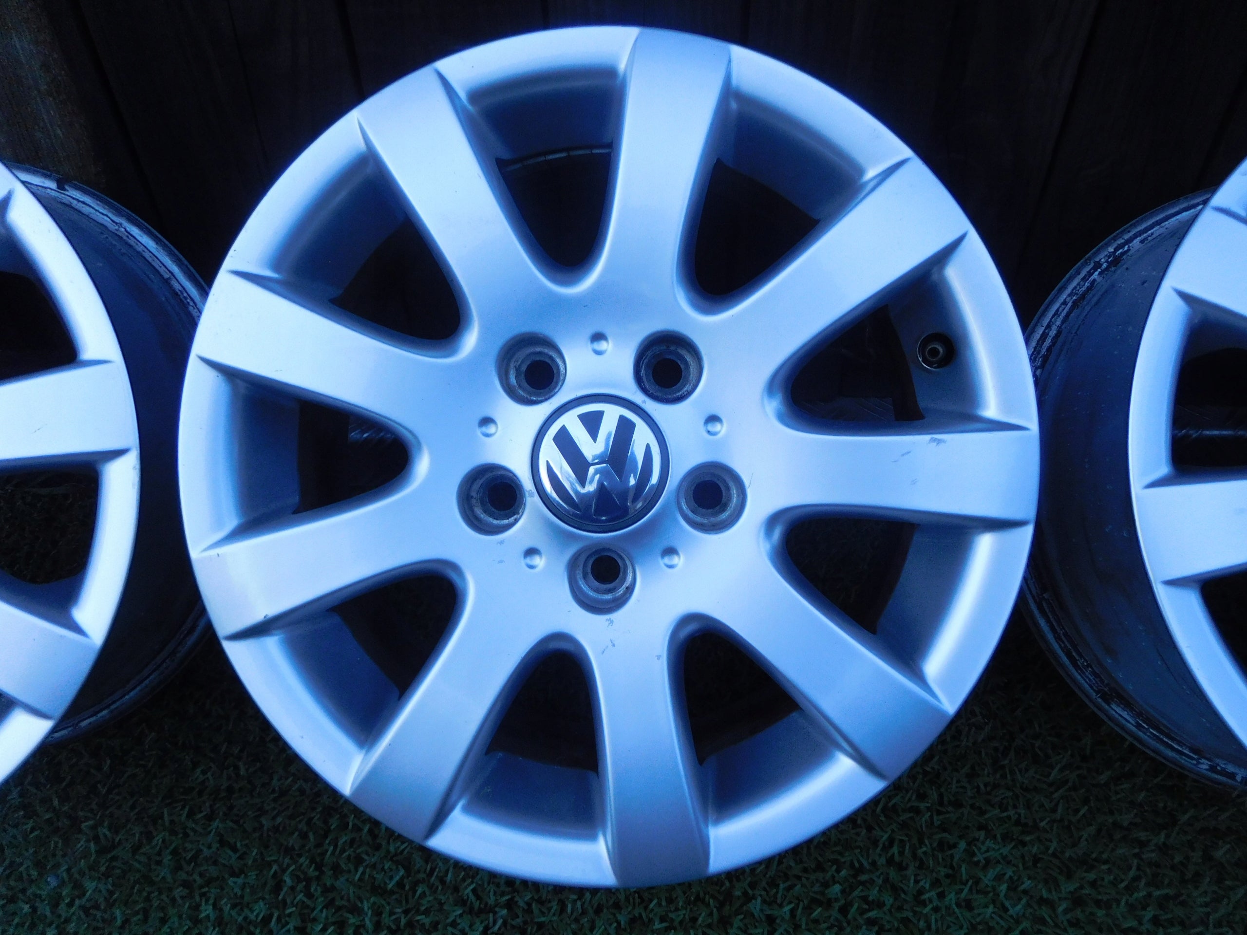 Alu Felge Volkswagen Golf Caddy Golf V Jetta T5 Touran 15 Zoll 6.5J 5x112 50ET 1K0601025A