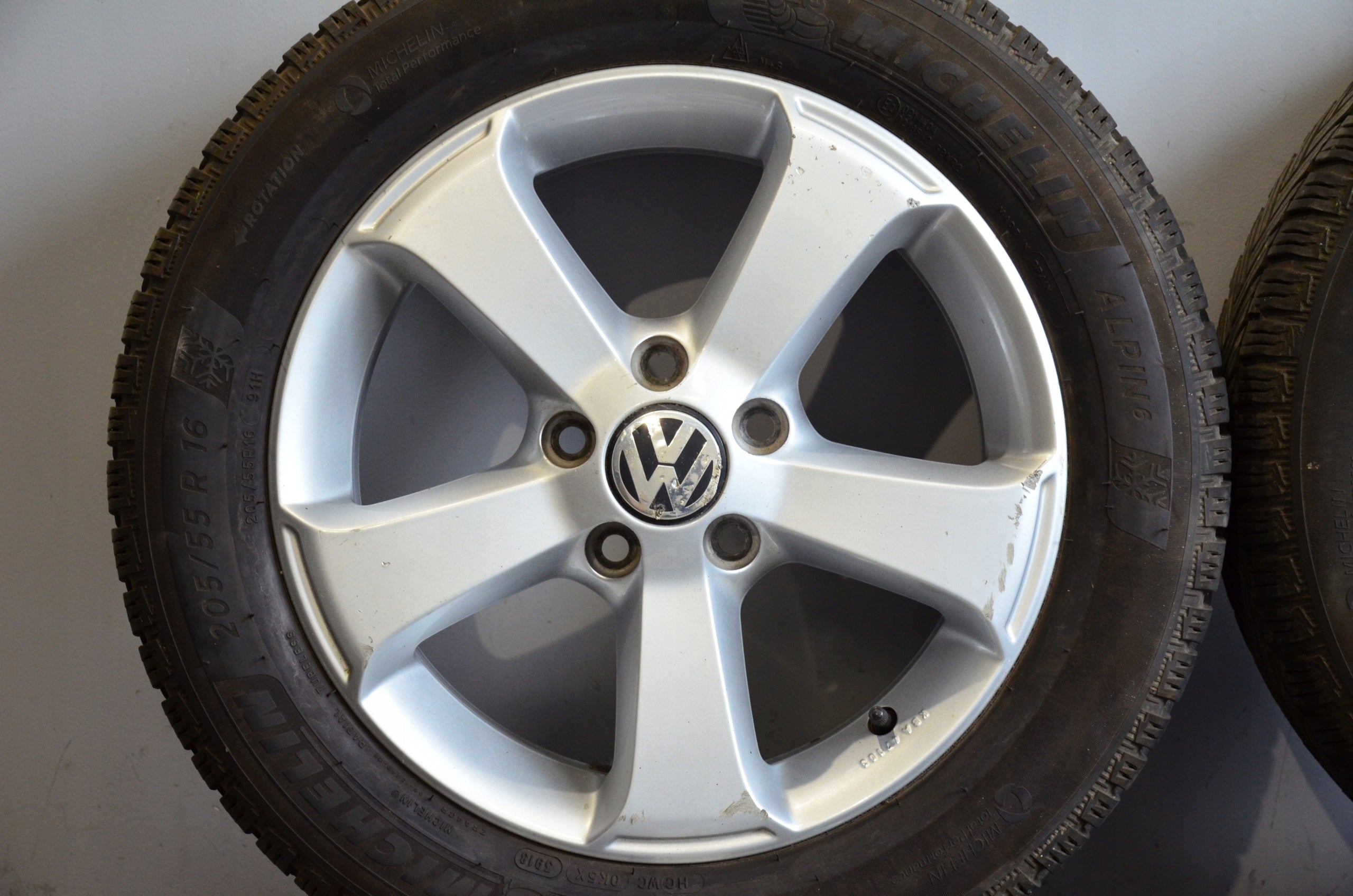 Alu Felge Volkswagen Golf Caddy Golf V Touran T4 16 Zoll 5x112 1T4071496C