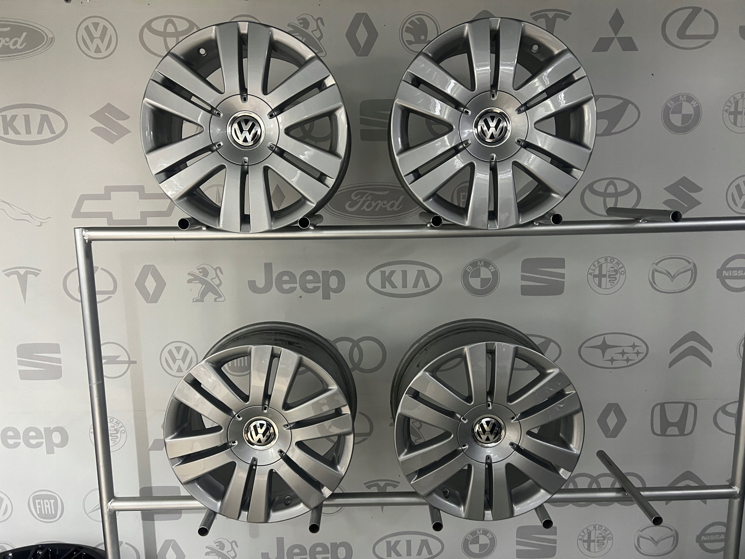 Alu Felge Volkswagen T4 Passat Jetta Golf Caddy 16 Zoll 7.0J 5x112 45ET 3C0601025AF