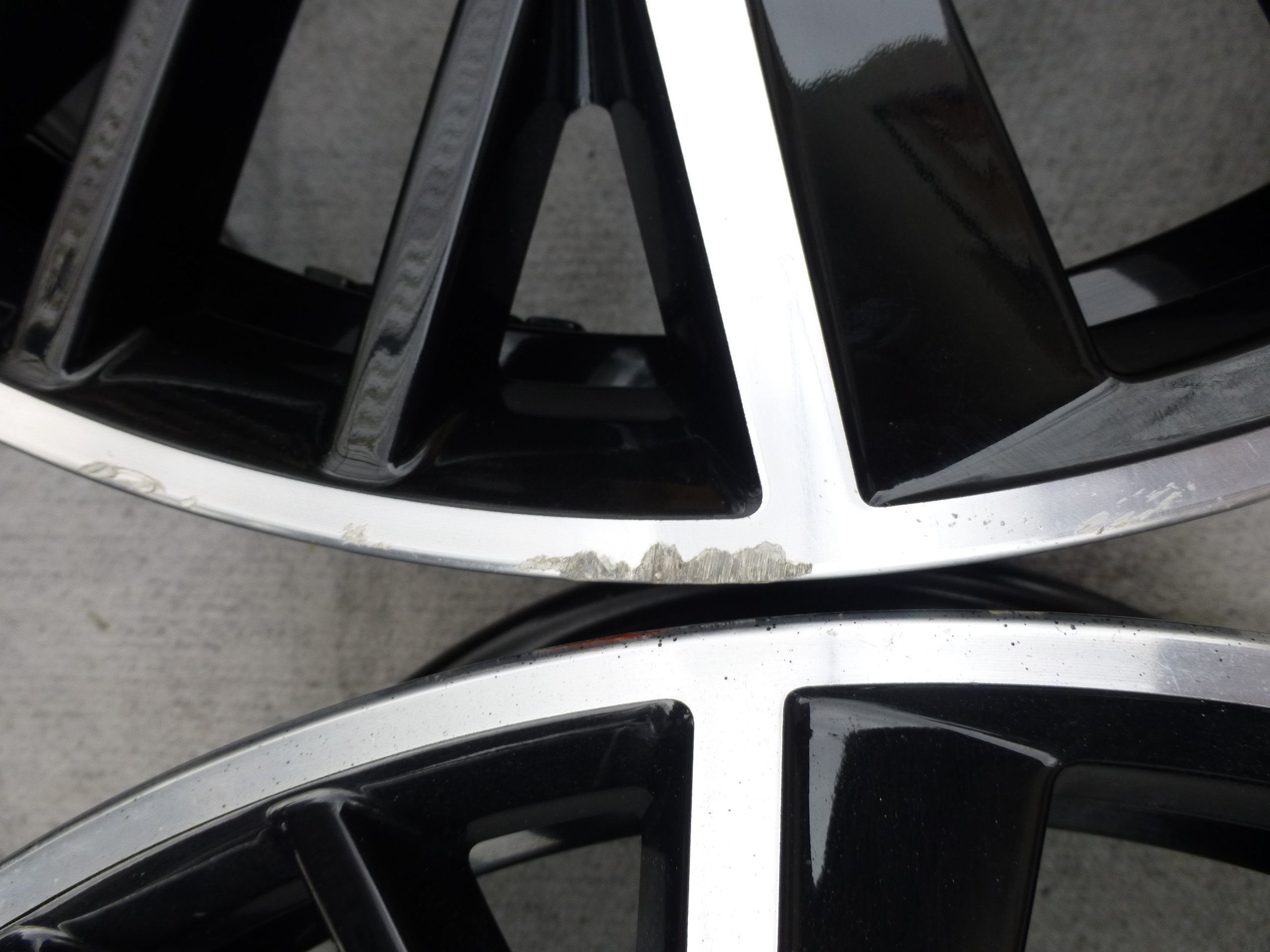 Alu Felge Volkswagen Caddy Touran Tiguan Golf Aluminum rim 19 Zoll 7.5J 5x112