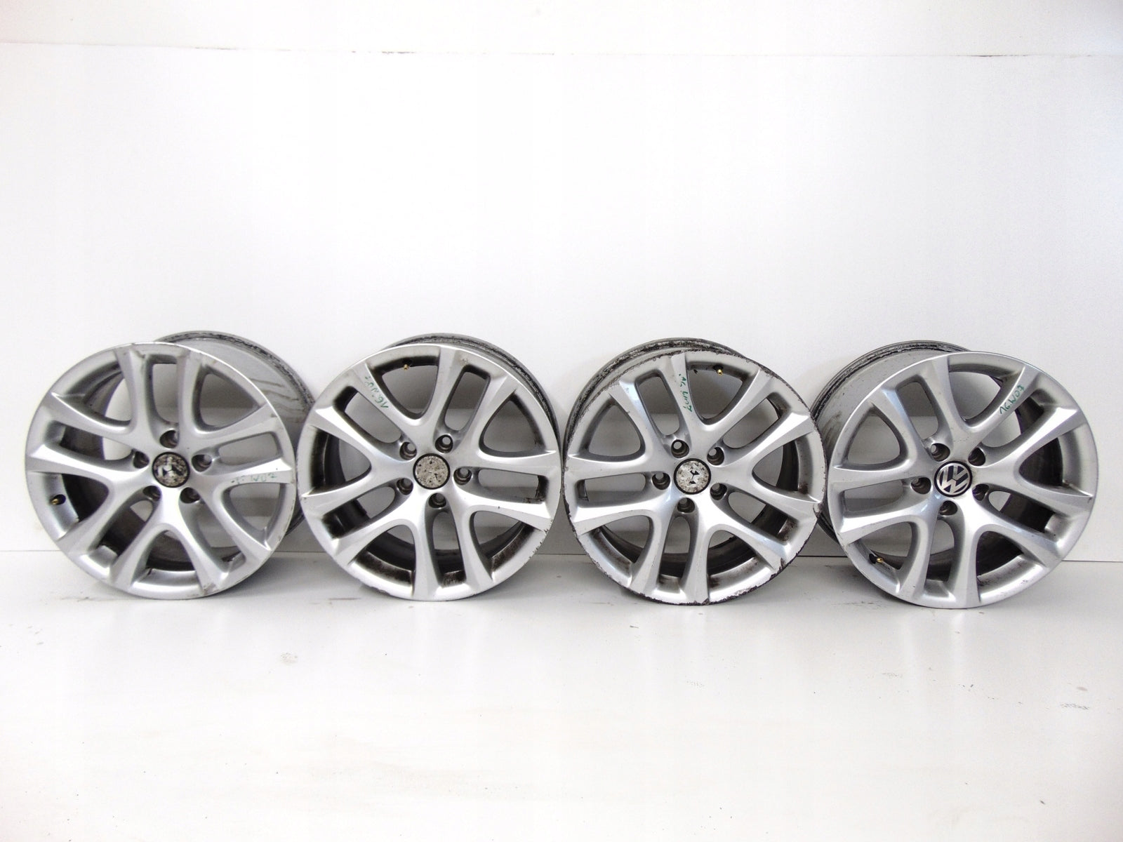 Alu Felge Volkswagen CC Golf Passat Eos Golf V Scirocco Golf VI 17 Zoll 8.0J 5x112 1K8601025BF