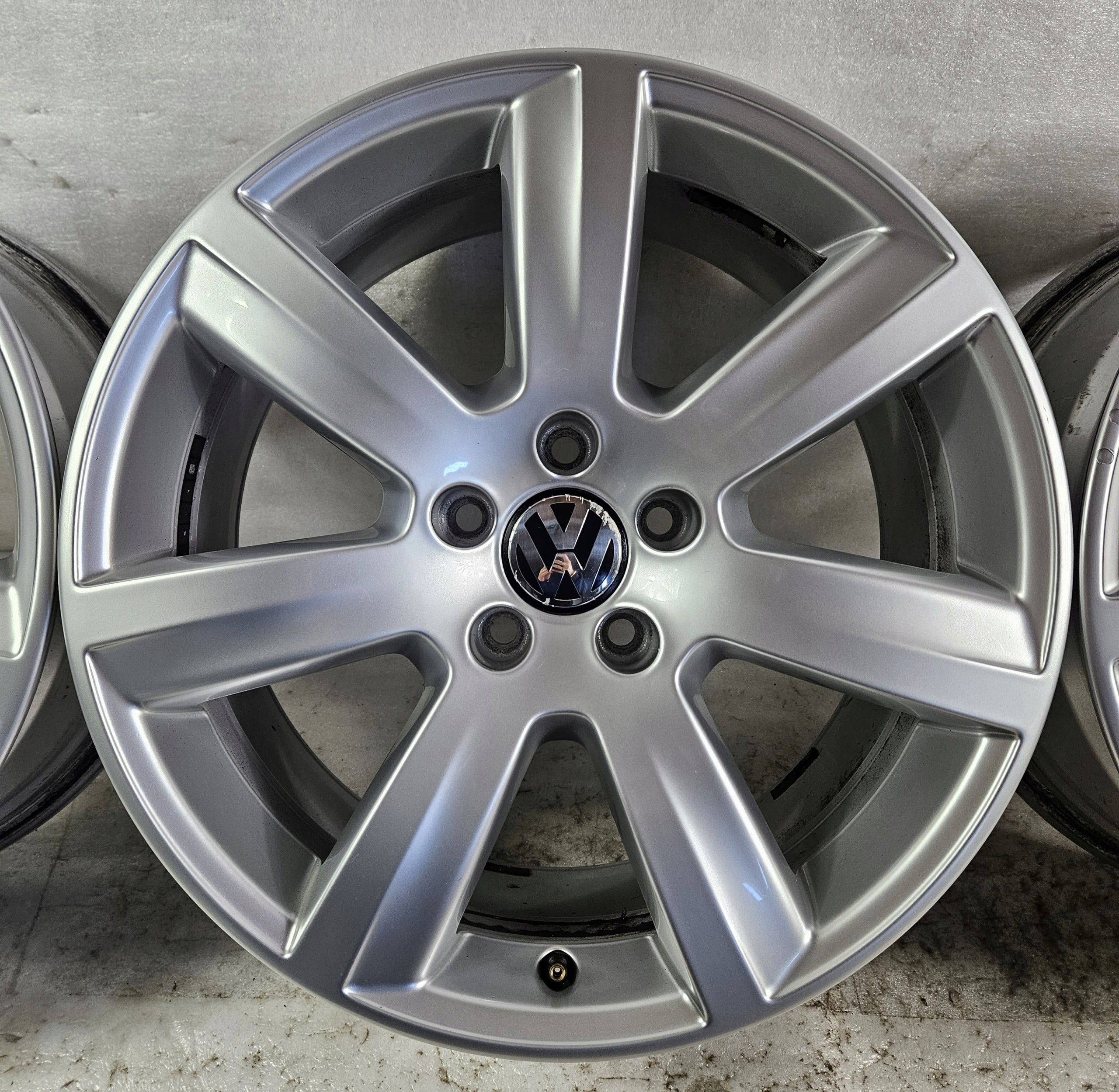 Alu Felge Volkswagen CC Passat Golf Eos Phaeton 18 Zoll 7.5J 5x112 40ET 3D0601025AM