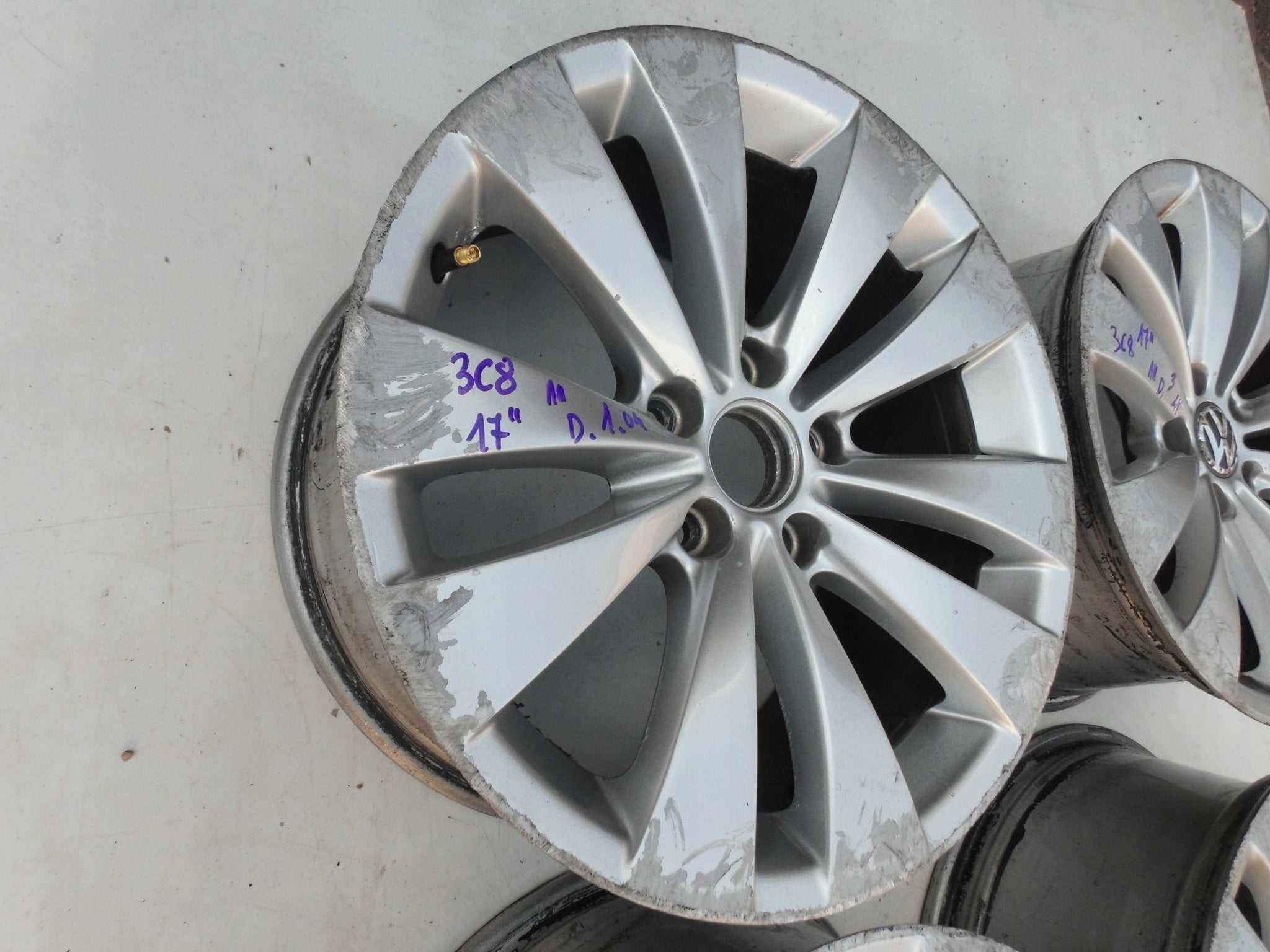 Alu Felge Volkswagen CC Passat Golf Eos Scirocco 17 Zoll 8.0J 5x112 41ET 3C8601025A