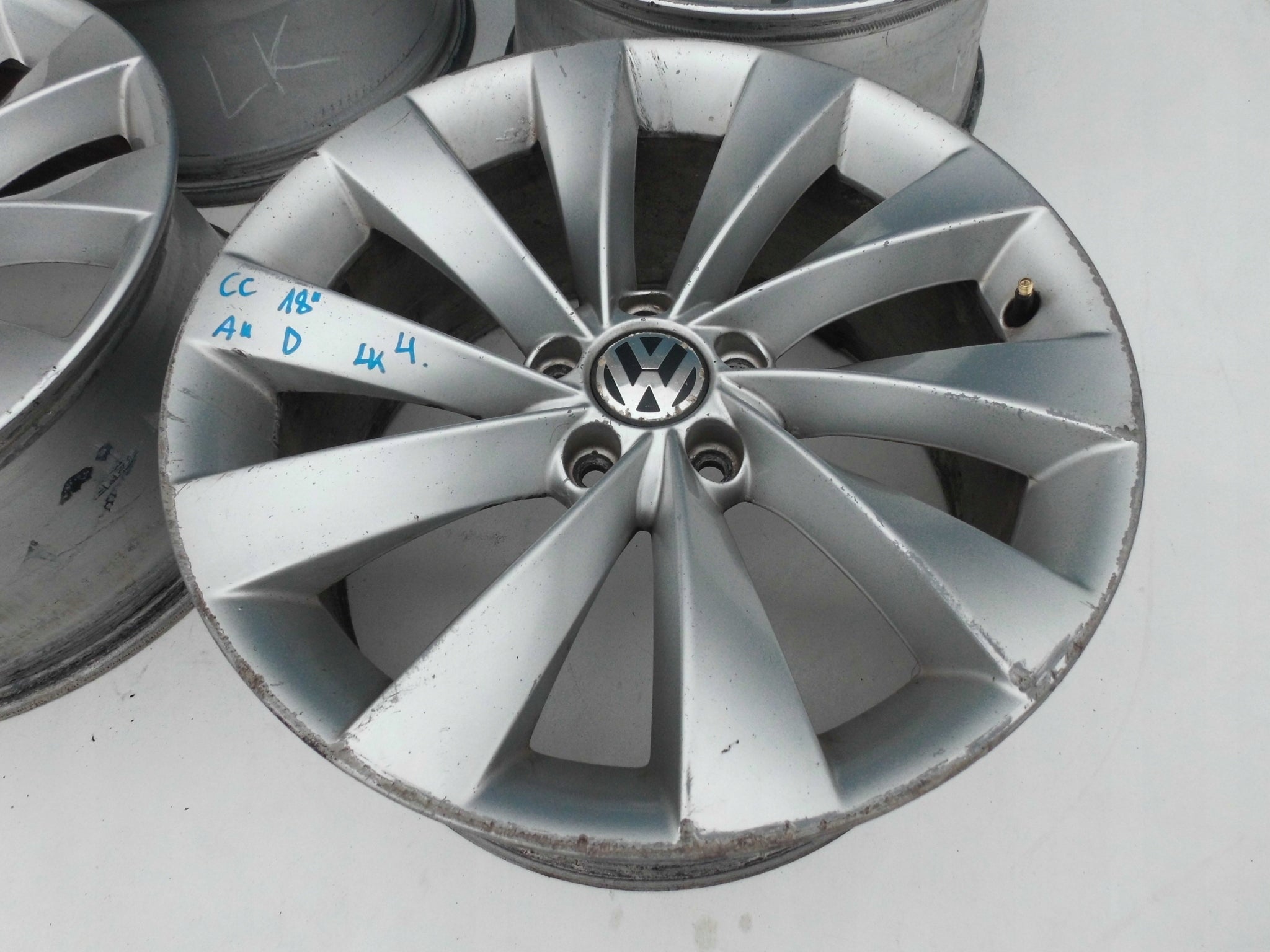 Alu Felge Volkswagen CC Passat Eos Scirocco Touran 18 Zoll 8.0J 5x112 41ET 3C8601025D