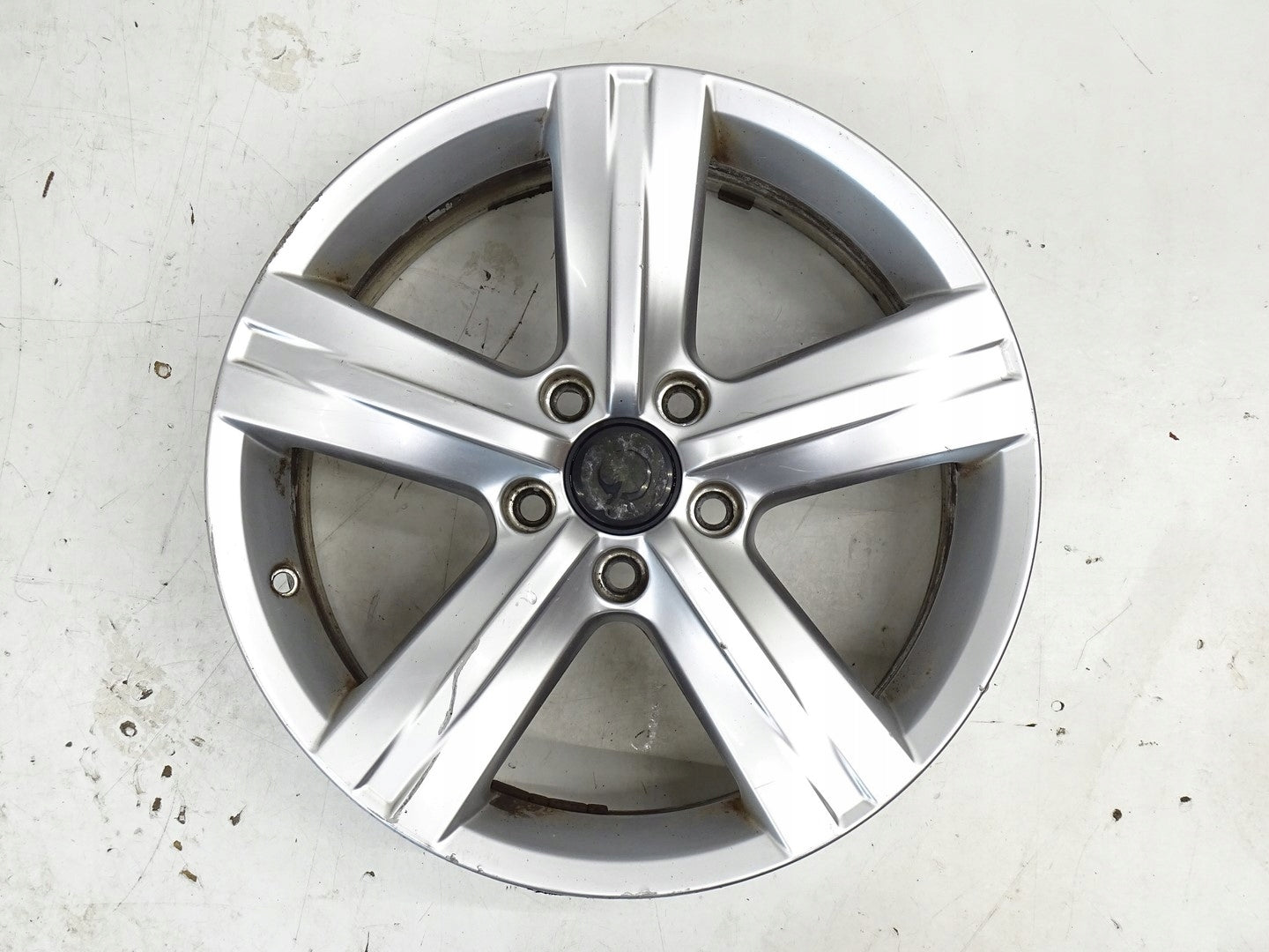 Alu Felge Volkswagen CC Passat T4 Aluminum rim 17 Zoll 7.5J 5x112 3AA601025E