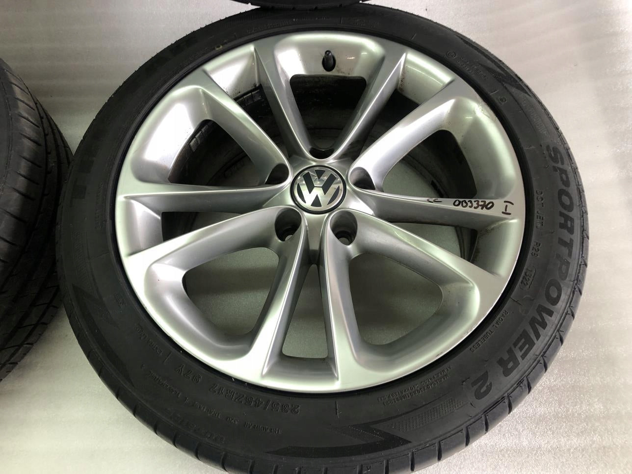 Alu Felge Volkswagen Passat CC T4 Aluminum rim 17 Zoll 8.0J 5x112 41ET