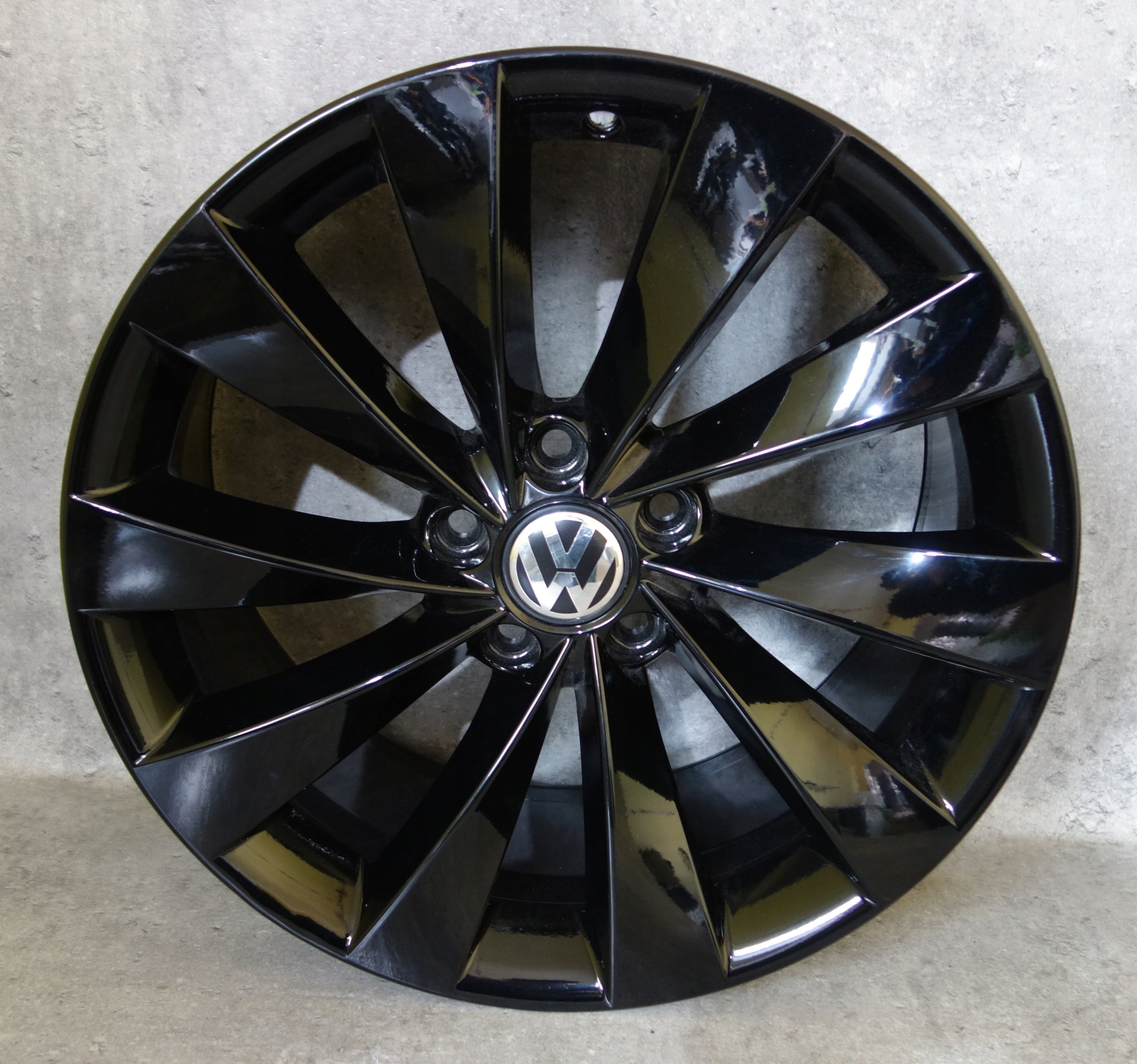 Alu Felge Volkswagen CC Passat 18 Zoll 8.0J 5x112 41ET 3C8601025D