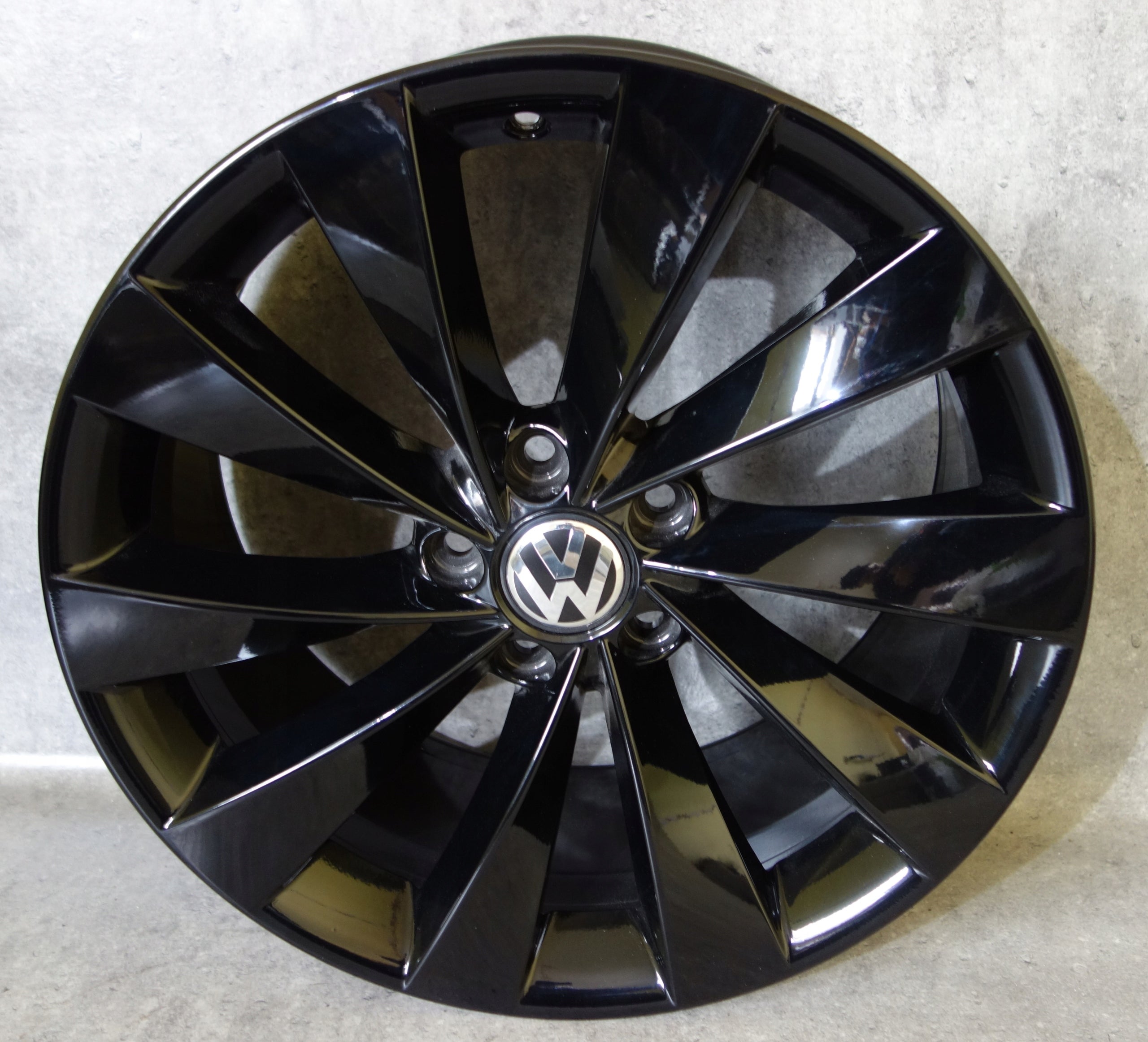 Alu Felge Volkswagen CC Passat 18 Zoll 8.0J 5x112 41ET 3C8601025D