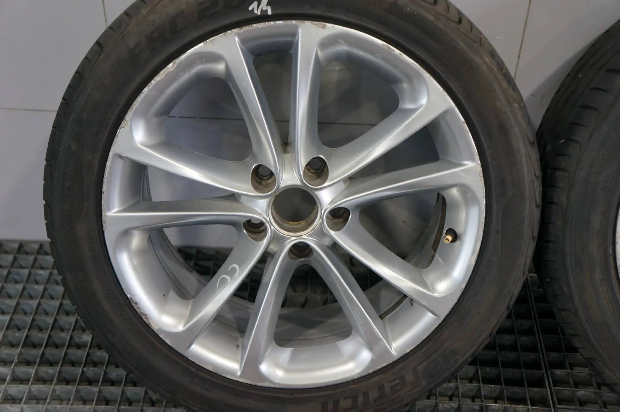 Alu Felge Volkswagen CC Passat 17 Zoll 8.0J 5x112 41ET 3C8601025K