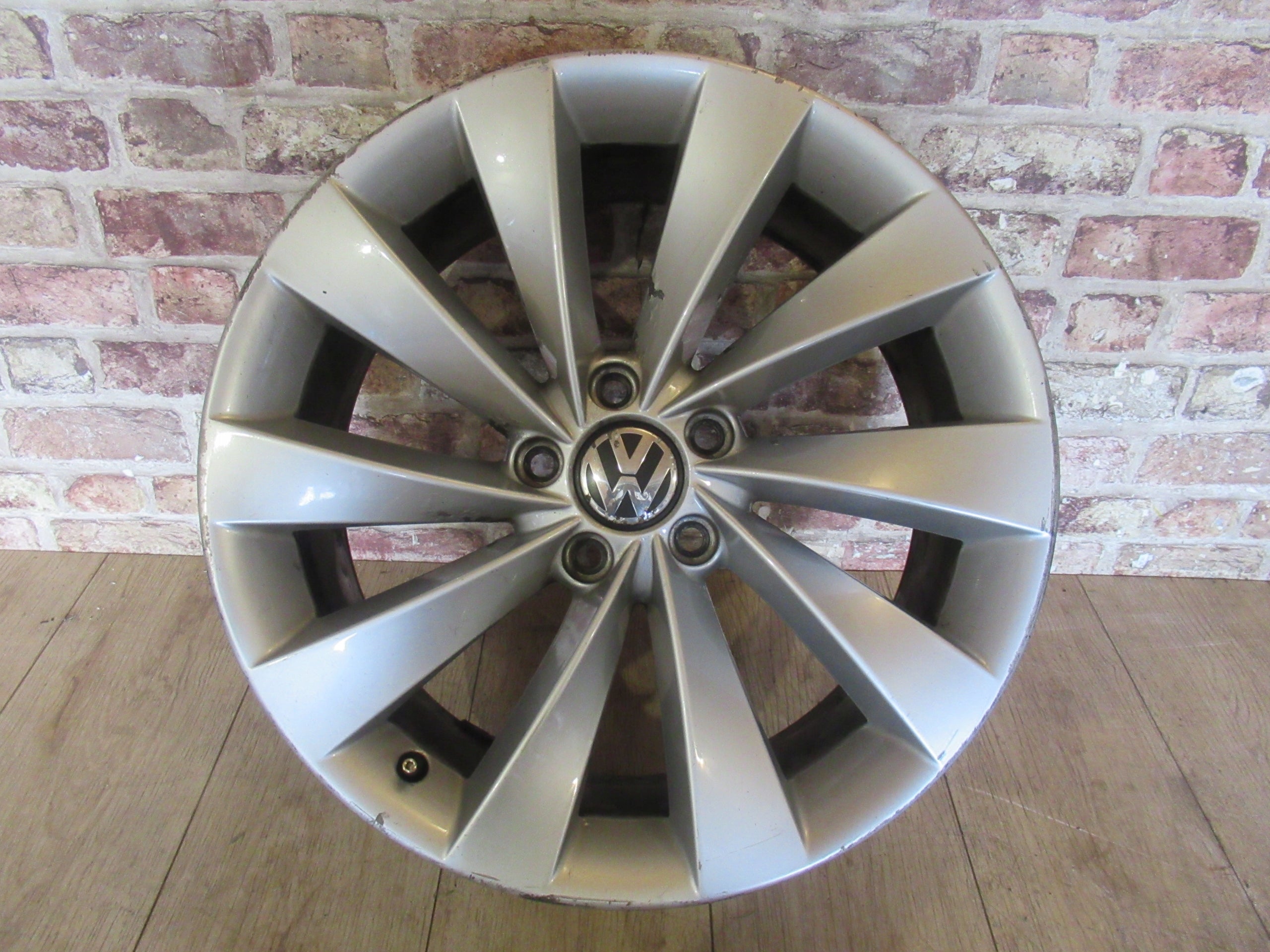 Alu Felge Volkswagen Scirocco CC T4 18 Zoll 8.0J 5x112 41ET 3C8601025D