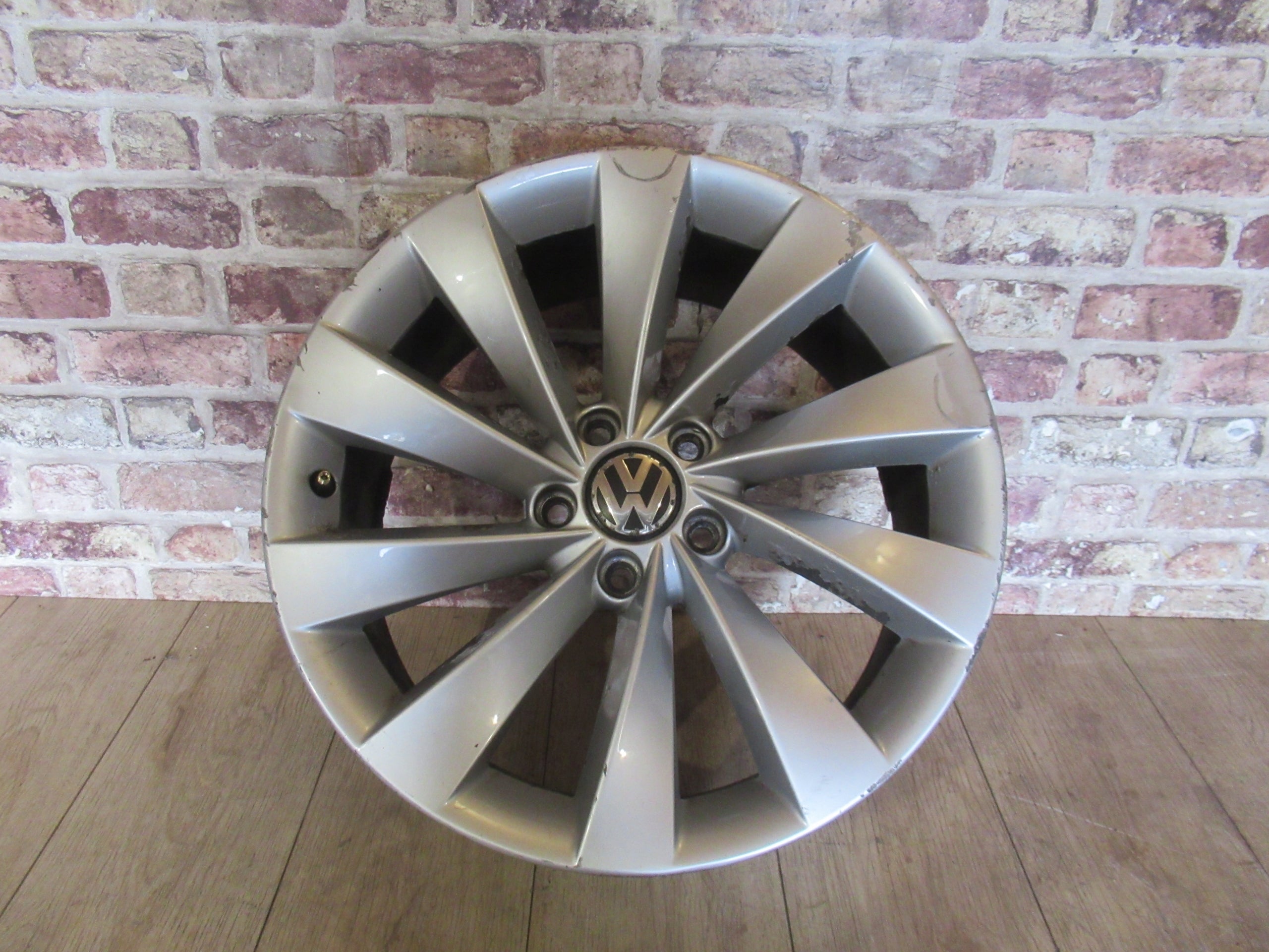 Alu Felge Volkswagen Scirocco CC T4 18 Zoll 8.0J 5x112 41ET 3C8601025D