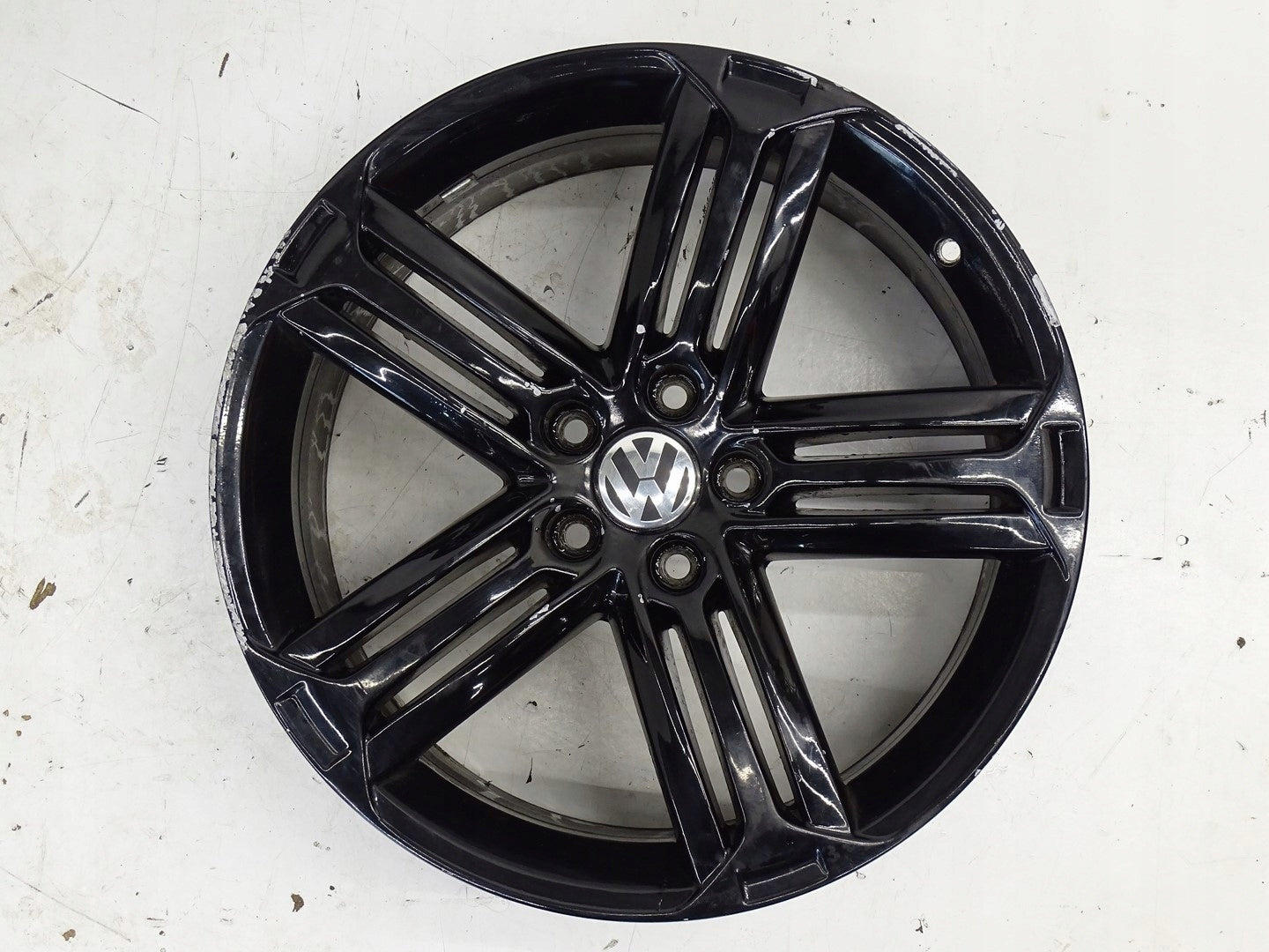 Alu Felge Volkswagen Scirocco CC T4 19 Zoll 8.0J 5x112 1K8601025G