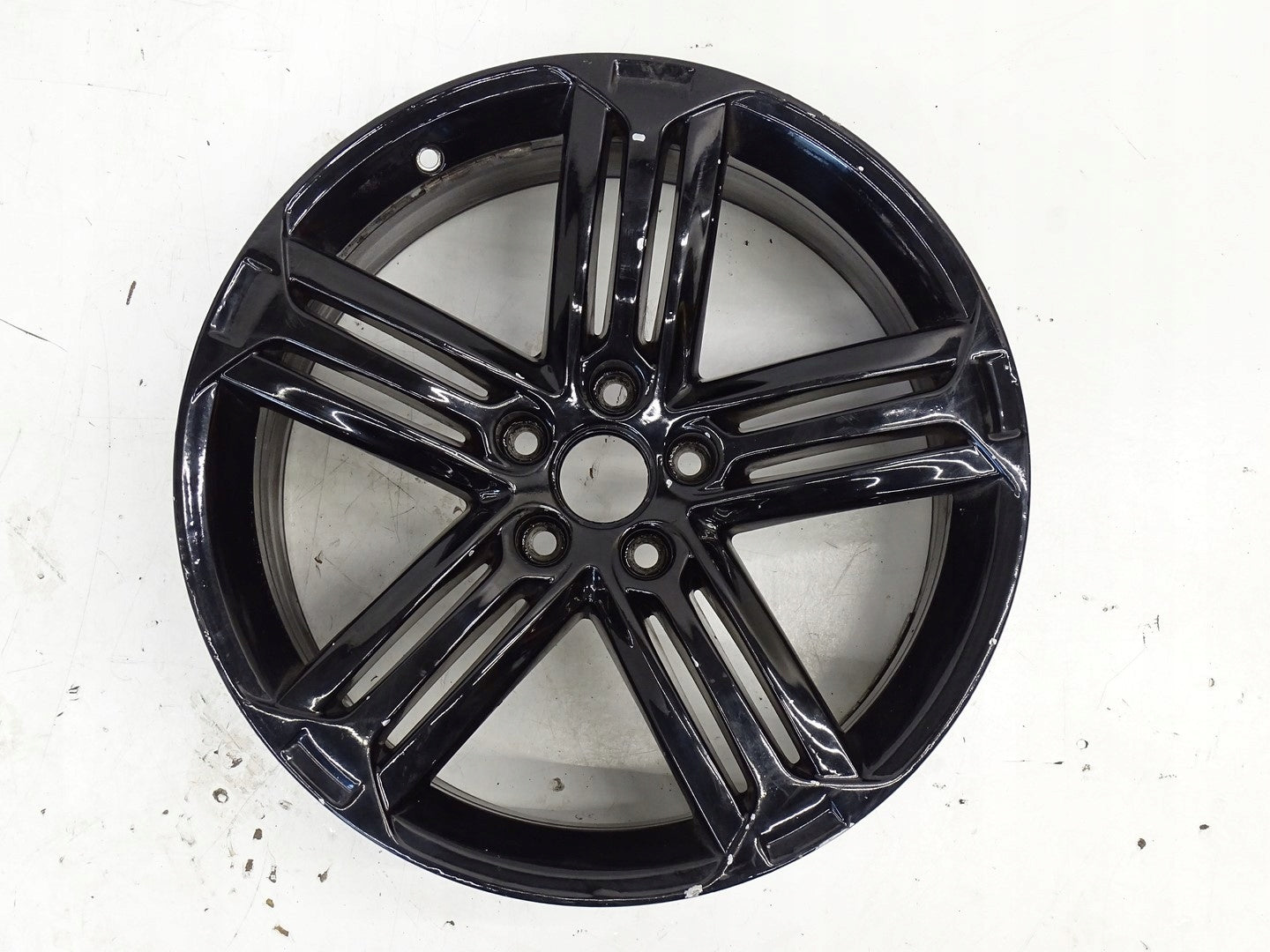 Alu Felge Volkswagen Scirocco CC T4 19 Zoll 8.0J 5x112 1K8601025G