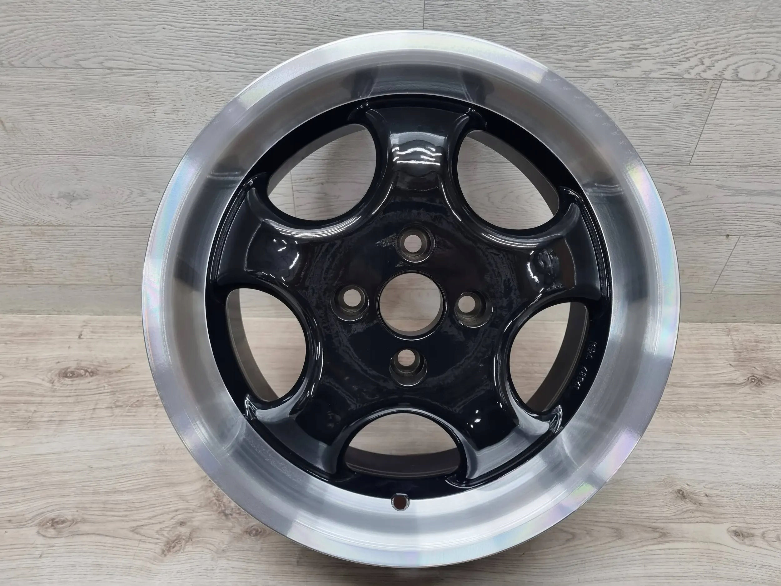 Alu Felge Volkswagen T3 Golf Aluminum rim 15 Zoll 7.0J 4x100 35ET