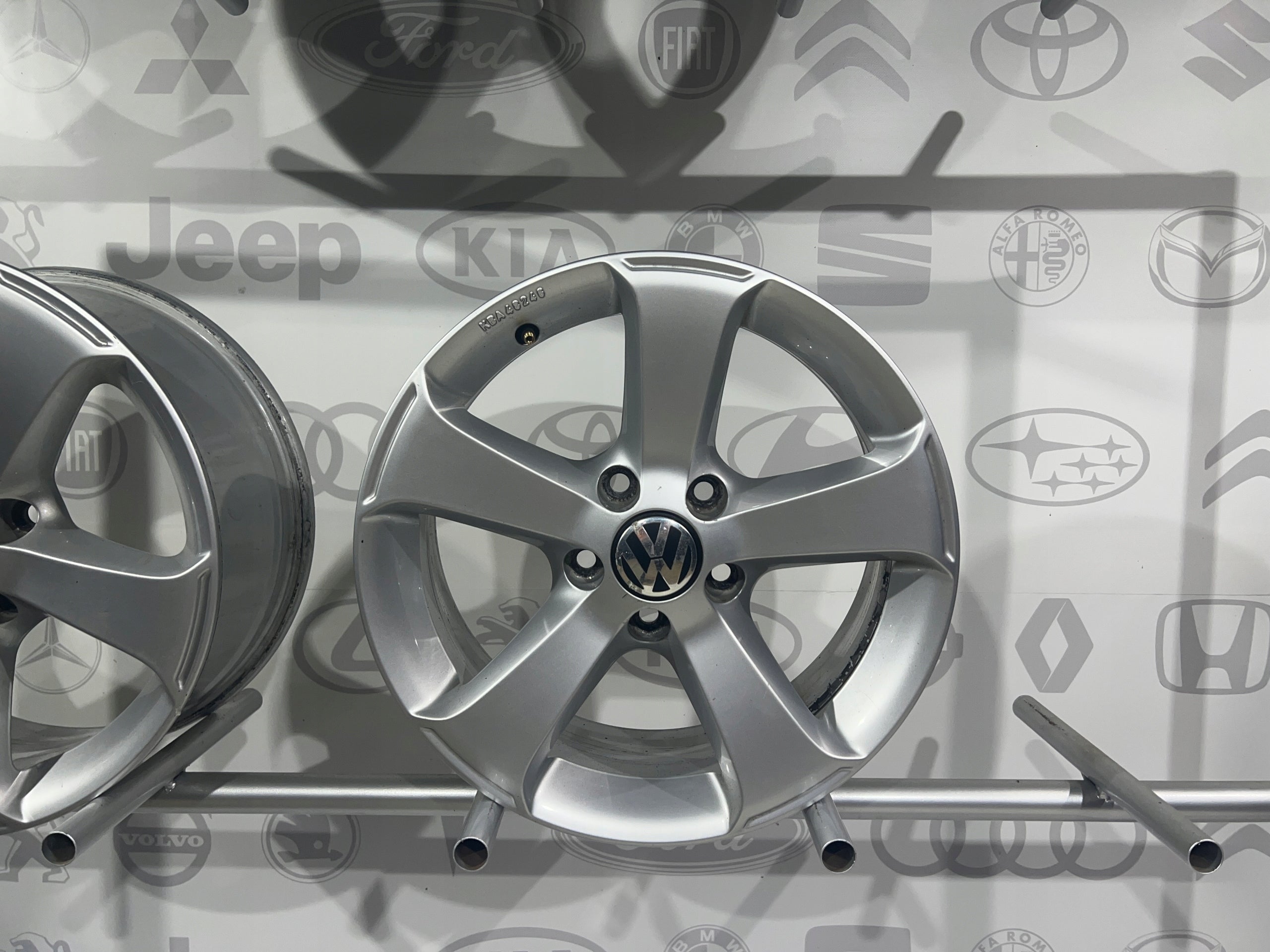  Aluminium rim Volkswagen T3 Passat Golf Sharan Tiguan 16 inch 6.5J 5x112 33ET 7N0071496A  product image