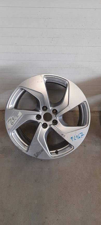 1x Alu Felge Volkswagen Kombi Aluminum rim 19 Zoll 9.0J 5x112