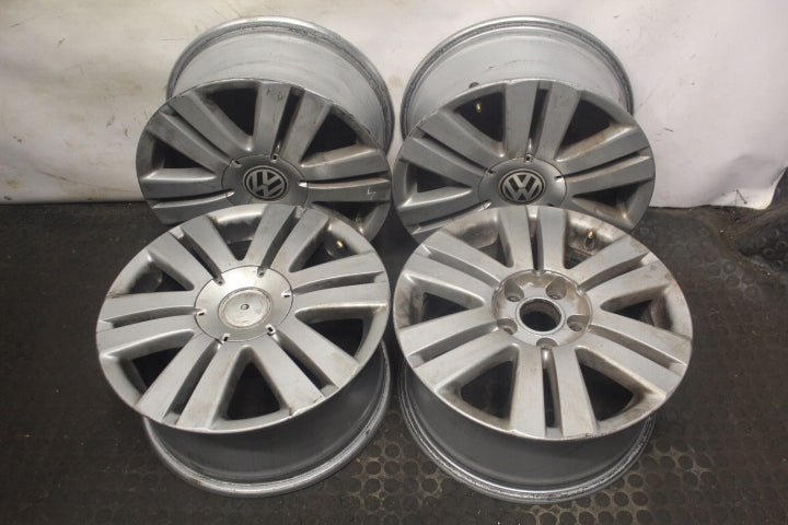 Alu Felge Volkswagen Passat T4 16 Zoll 7.0J 5x112 45ET 3C0601025B