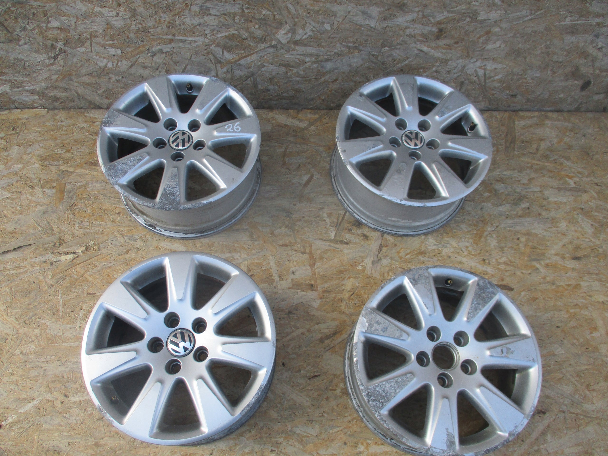  Alu Felge Volkswagen T6 Aluminum rim 16 Zoll 7.0J 5x112 45ET 3C0601025AE product image