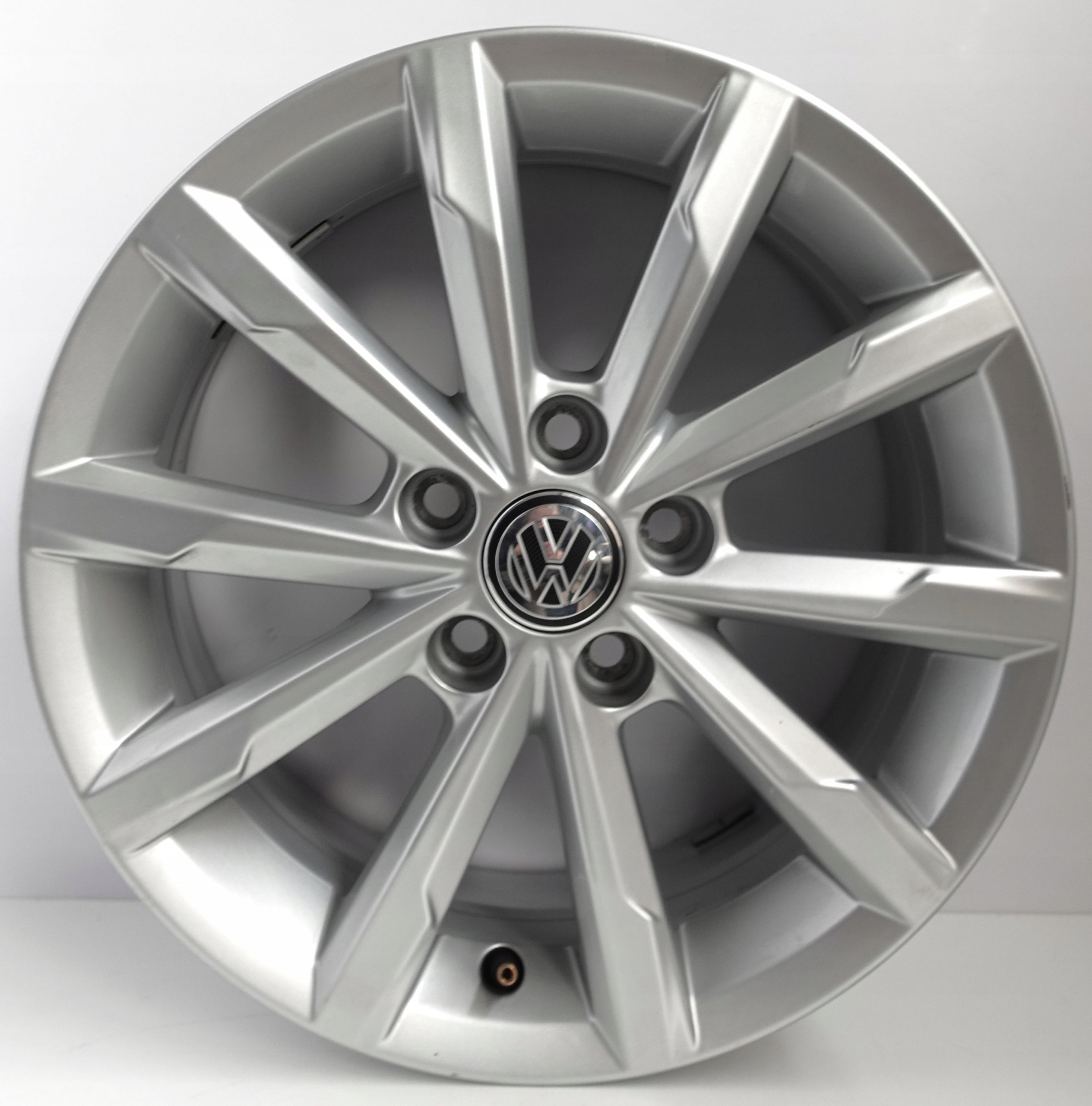 Alu Felge Volkswagen Jetta Aluminum rim 15 Zoll 6.0J 5x112 6RD601025N