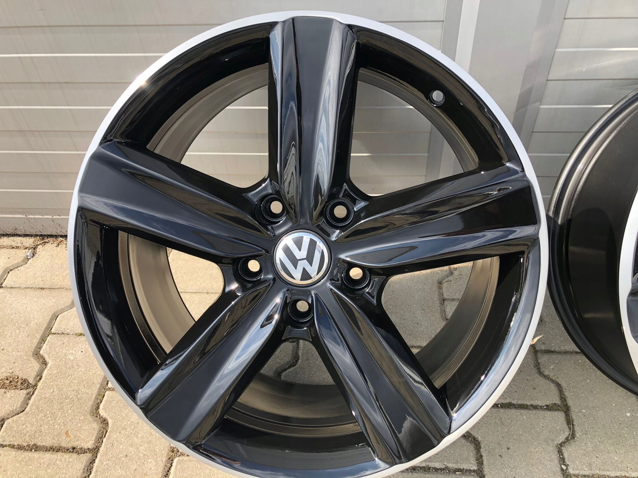 Alu Felge Volkswagen Touareg T5 19 Zoll 8.5J 5x130 59ET 7P6601025K