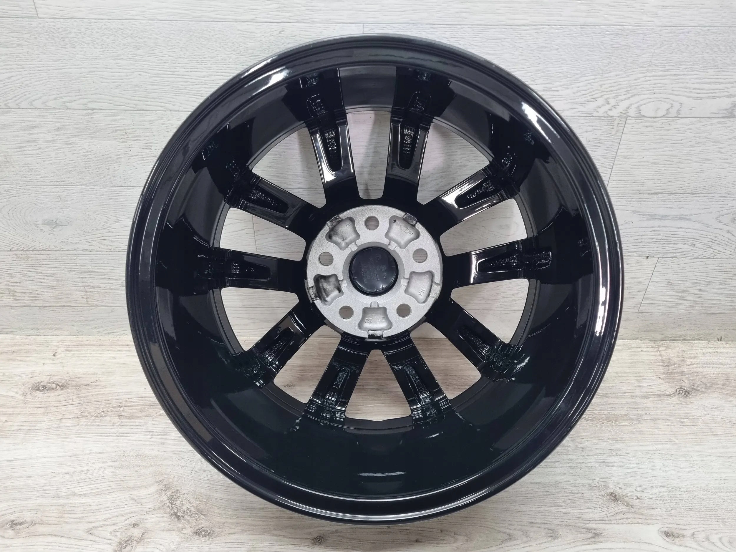 Alu Felge Volkswagen Passat Aluminum rim 16 Zoll 3G0601025