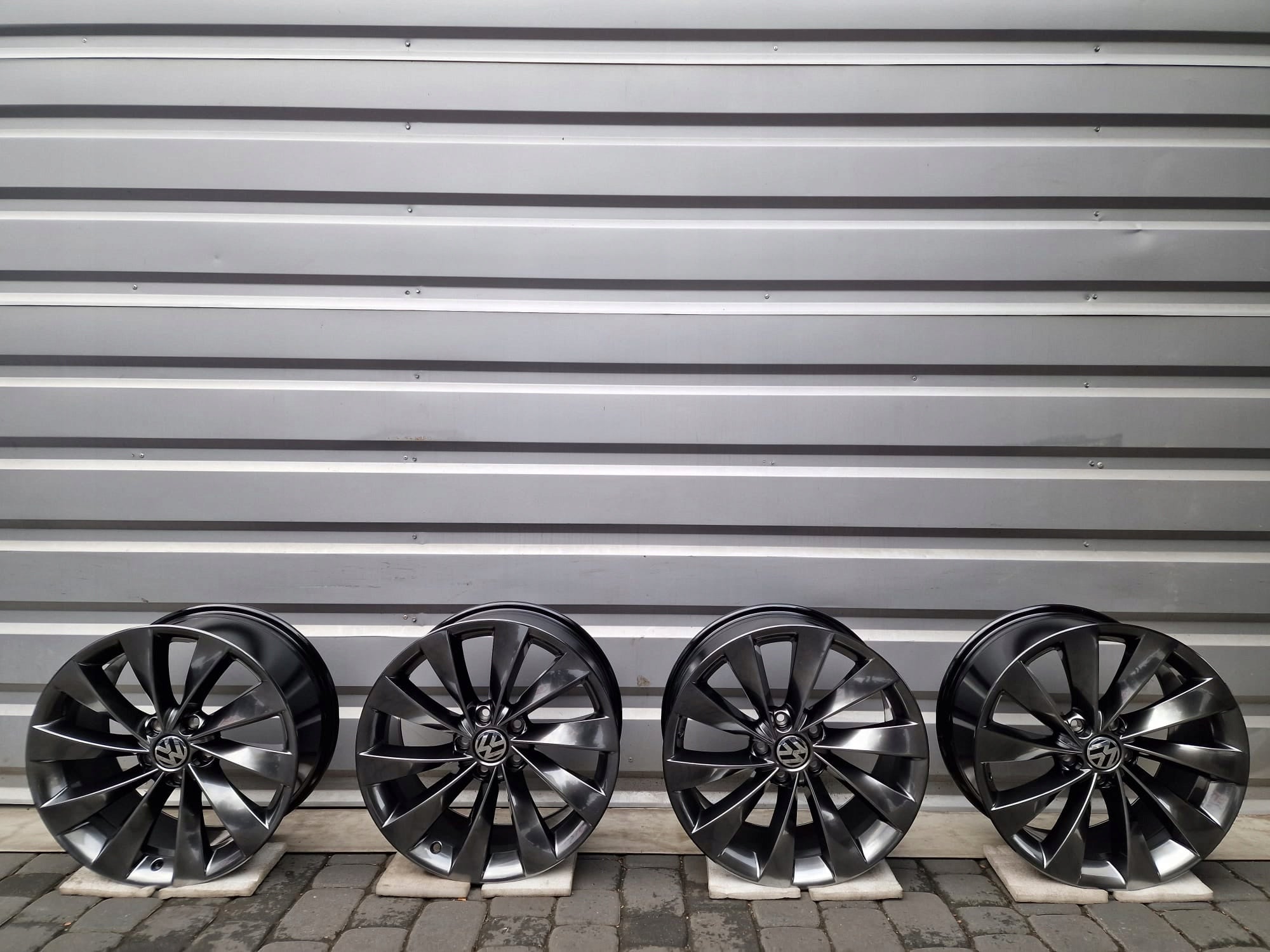 Alu Felge Volkswagen Arteon Passat Tiguan Golf 18 Zoll 8.0J 5x112 41ET