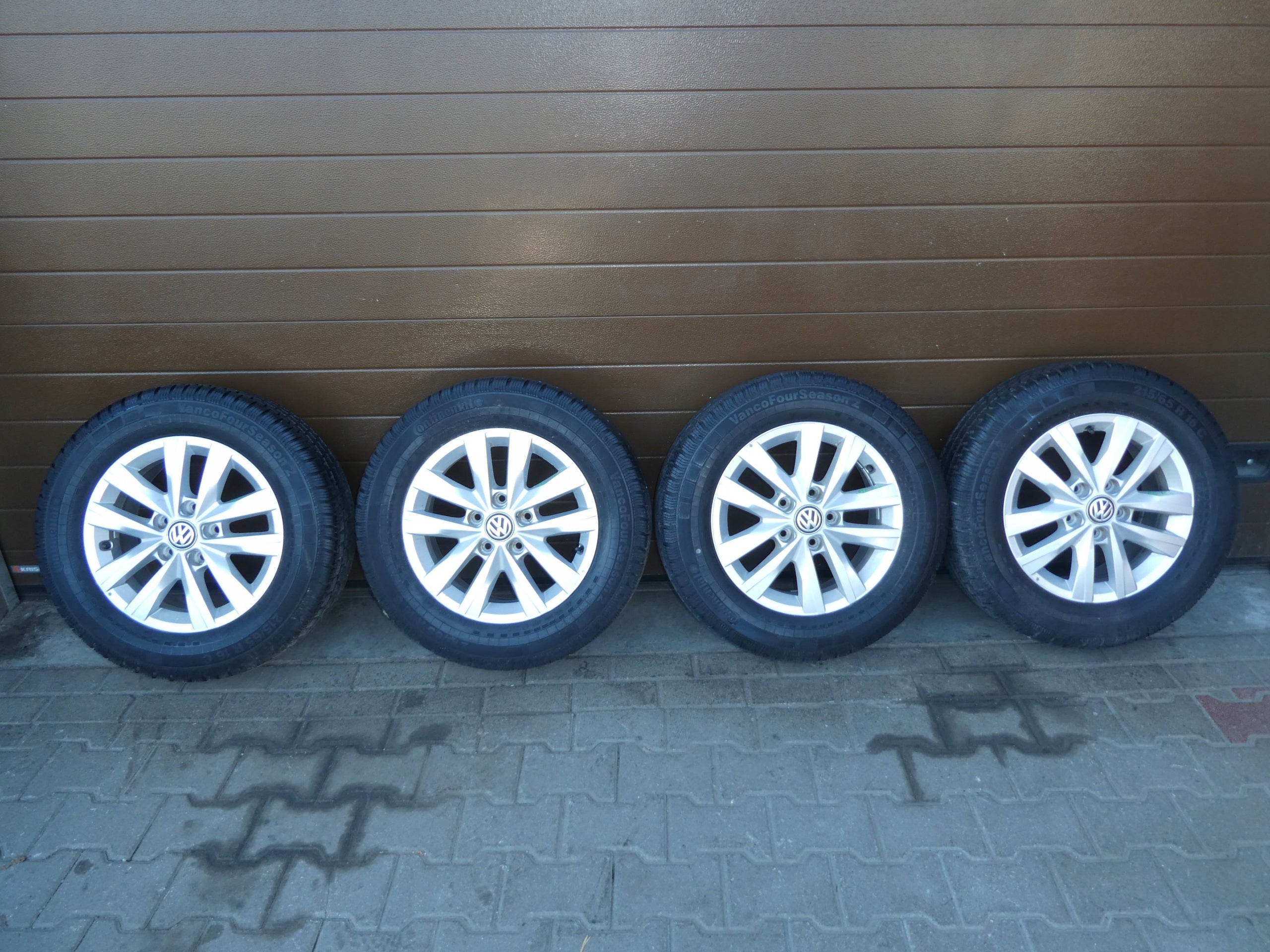  Alu Felge Volkswagen T6 Crafter Aluminum rim 17 Zoll 6.5J 5x120 7E0601025N product image