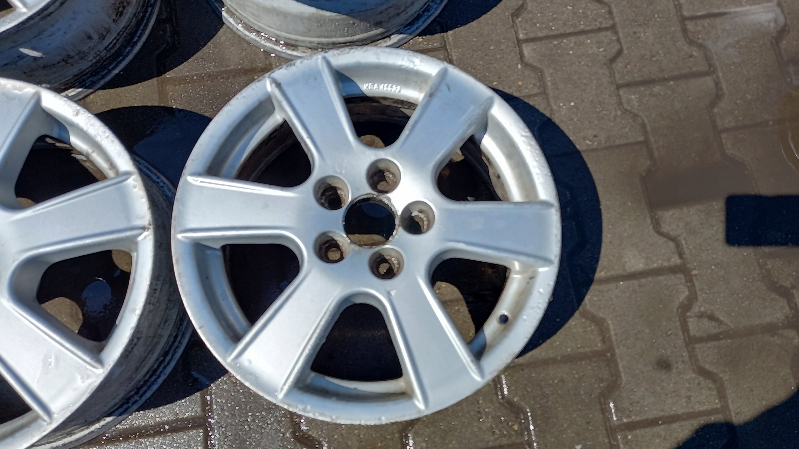 Alu Felge Volkswagen T5 Aluminum rim 16 Zoll 6.5J 5x112