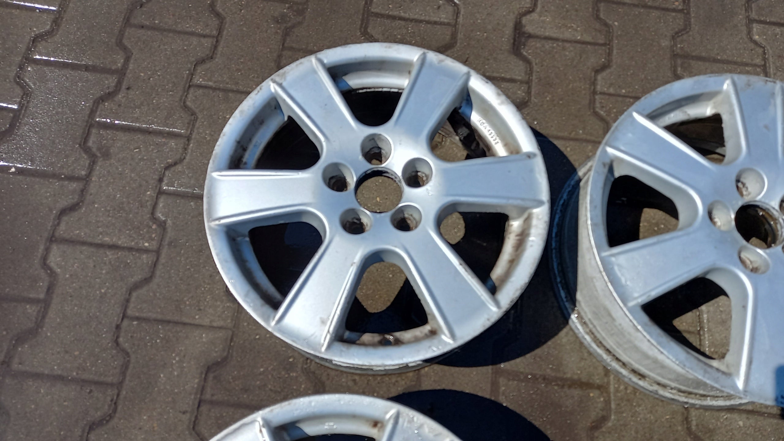 Alu Felge Volkswagen T5 Aluminum rim 16 Zoll 6.5J 5x112