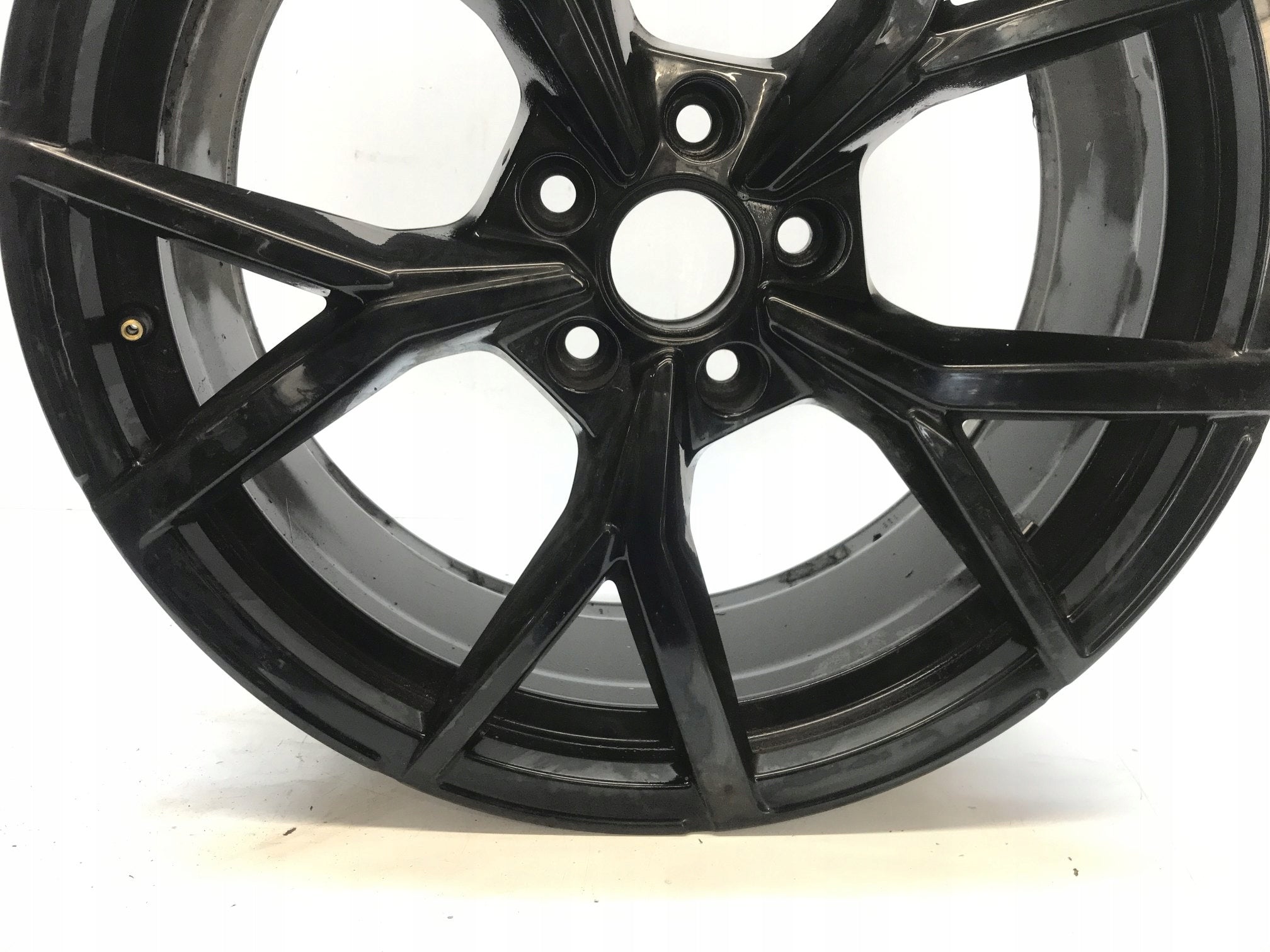 1x Alu Felge Volkswagen Golf VII Golf VIII T5 Golf V Golf VI Golf 19 Zoll 8.0J 5x112 50ET 5H0601025S