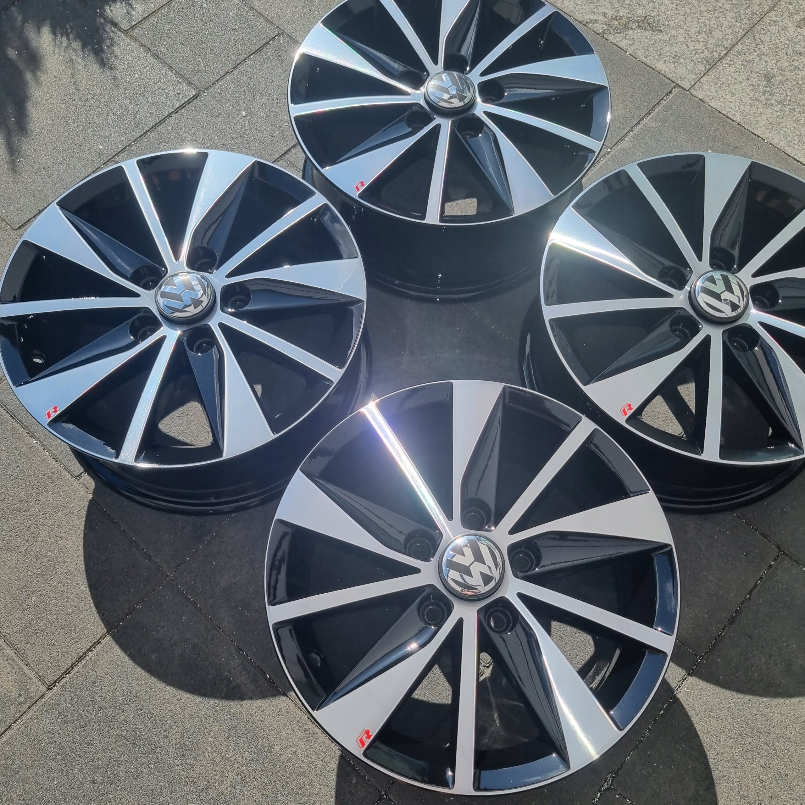 Alu Felge Volkswagen Golf V Golf VII Golf VI Golf 15 Zoll 6.0J 5x112 43ET 5G0601025AA