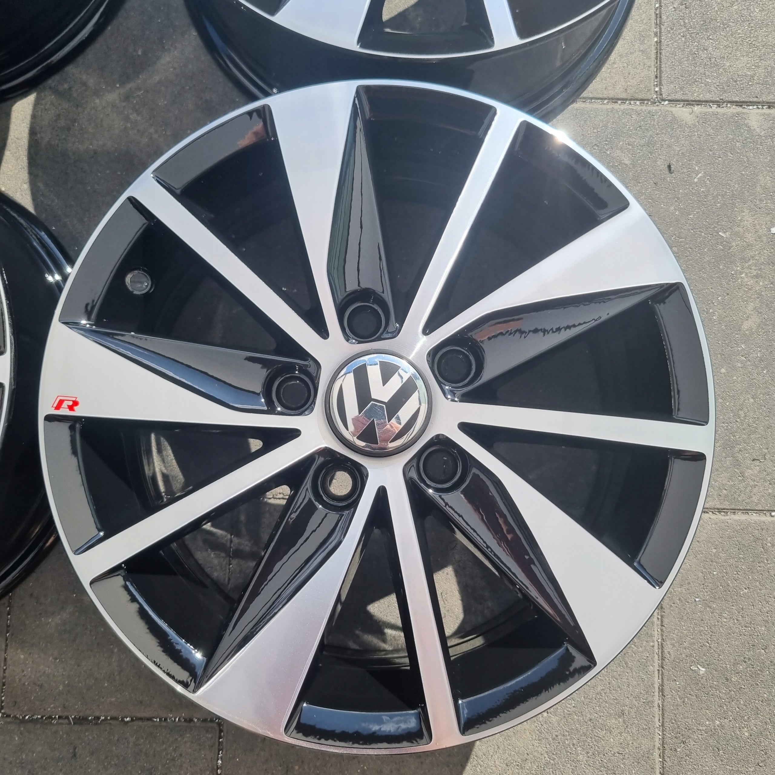 Alu Felge Volkswagen Golf V Golf VII Golf VI Golf 15 Zoll 6.0J 5x112 43ET 5G0601025AA