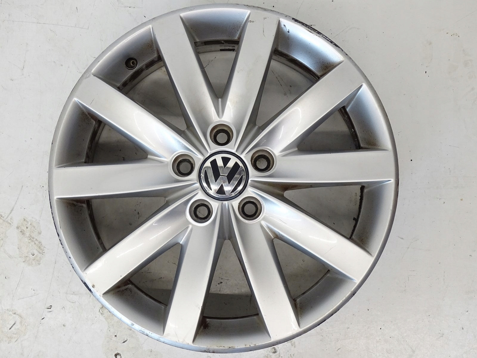 Alu Felge Volkswagen Golf V T5 Golf VI Golf 17 Zoll 7.0J 5x112 5K0601025F