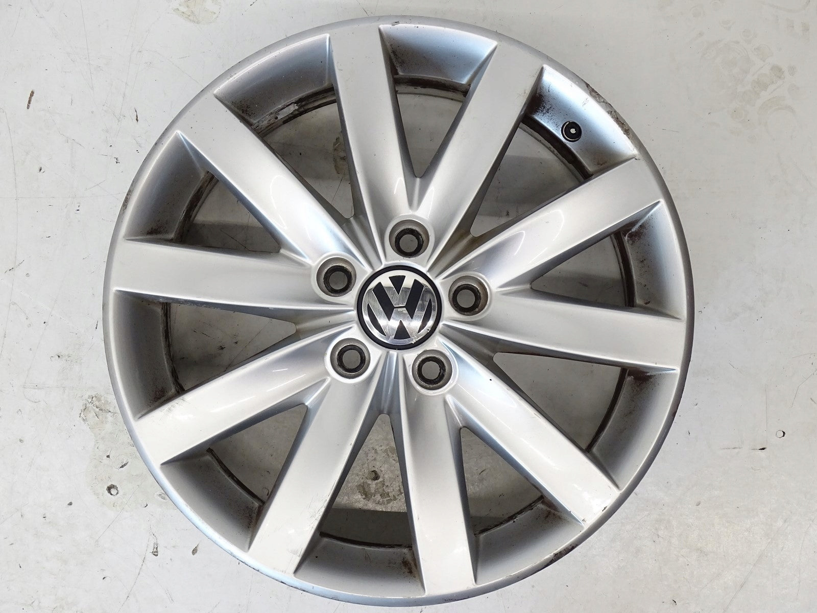 Alu Felge Volkswagen Golf V T5 Golf VI Golf 17 Zoll 7.0J 5x112 5K0601025F