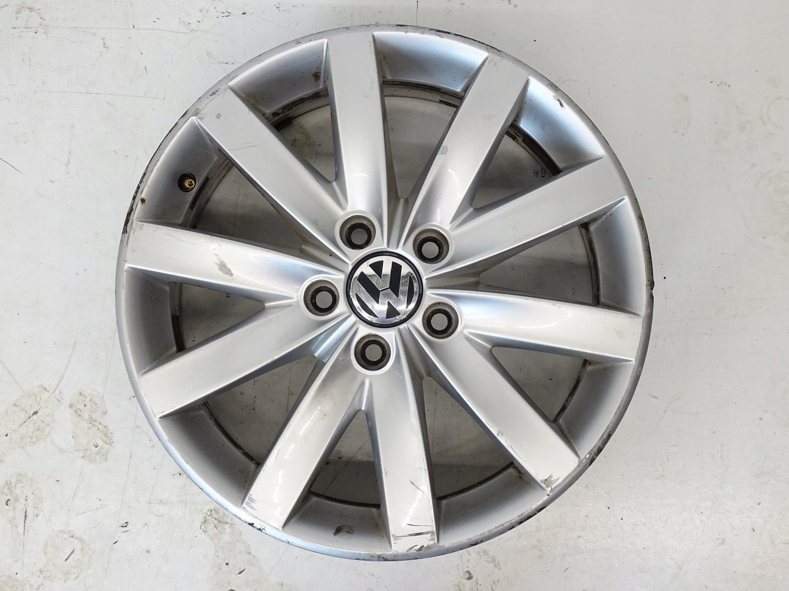 Alu Felge Volkswagen Golf V T5 Golf VI Golf 17 Zoll 7.0J 5x112 5K0601025F