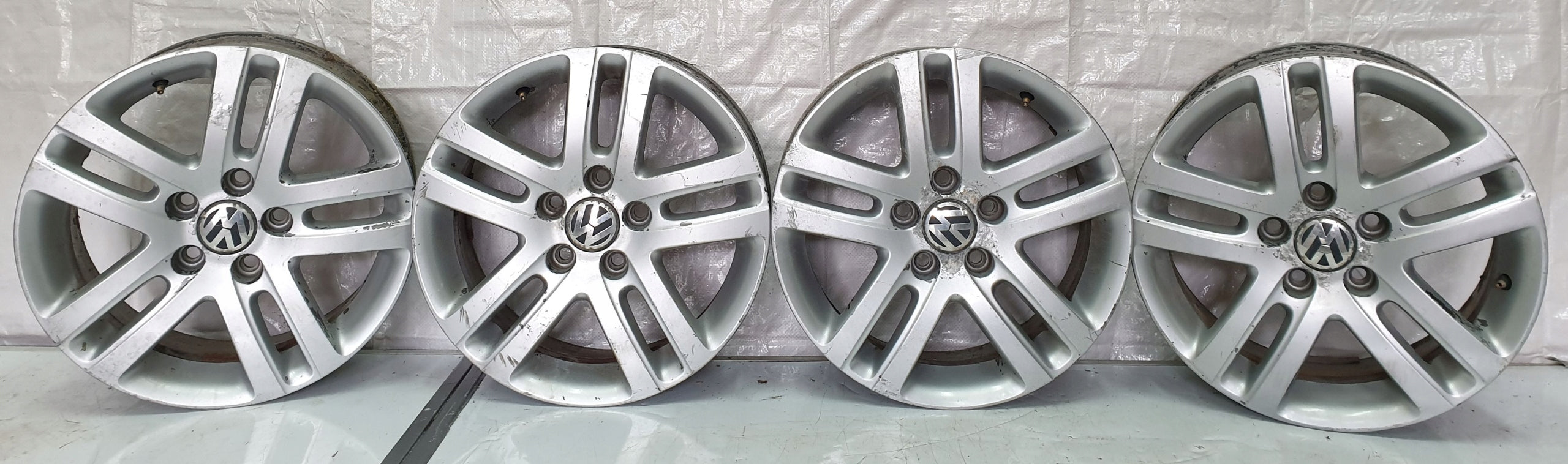  Alu Felge Volkswagen Kombi Golf Aluminum rim 16 Zoll 6.5J 5x112 1k0601025bm product image