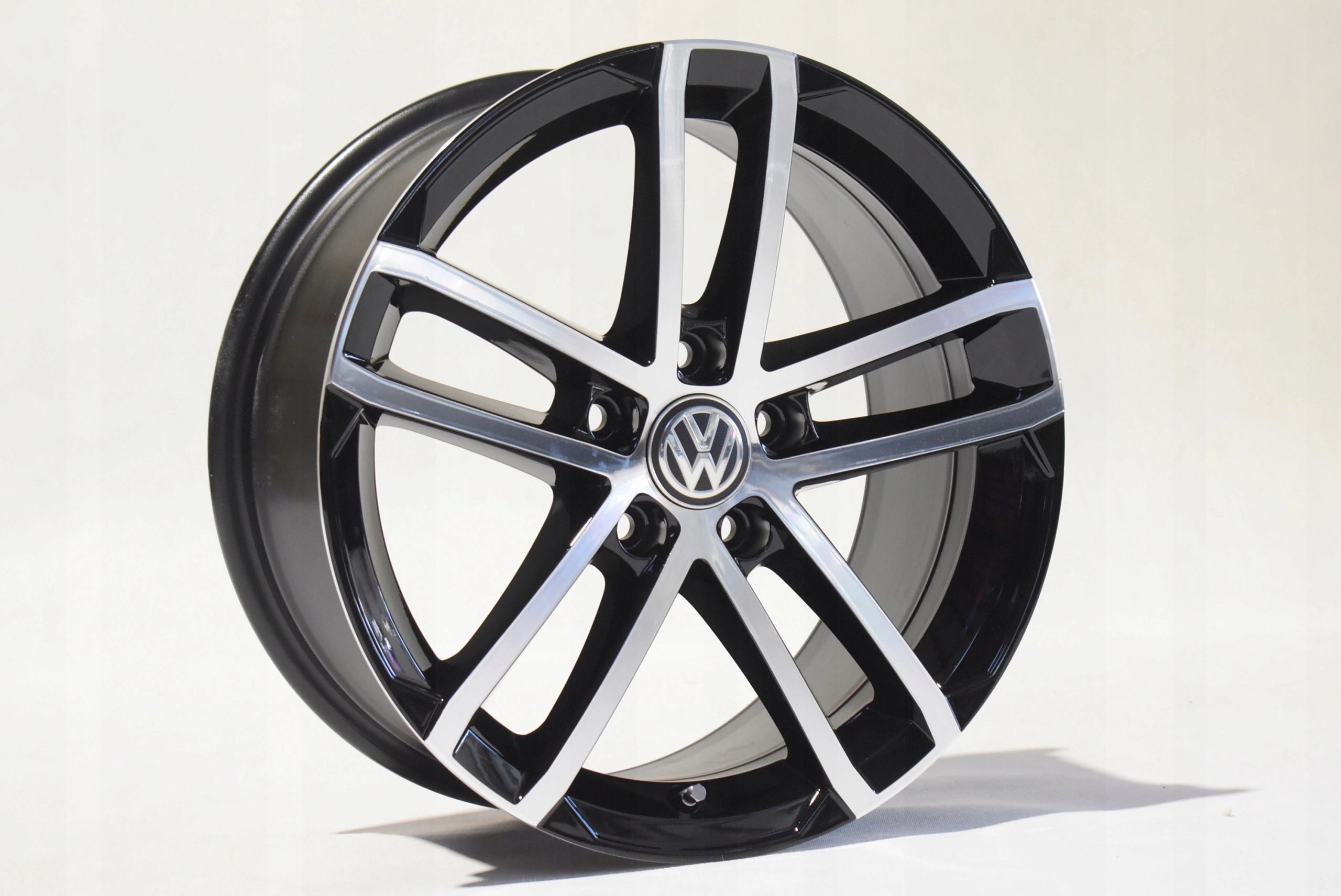 Alu Felge Volkswagen Passat Touran Golf T4 17 Zoll 7.5J 5x112 49ET