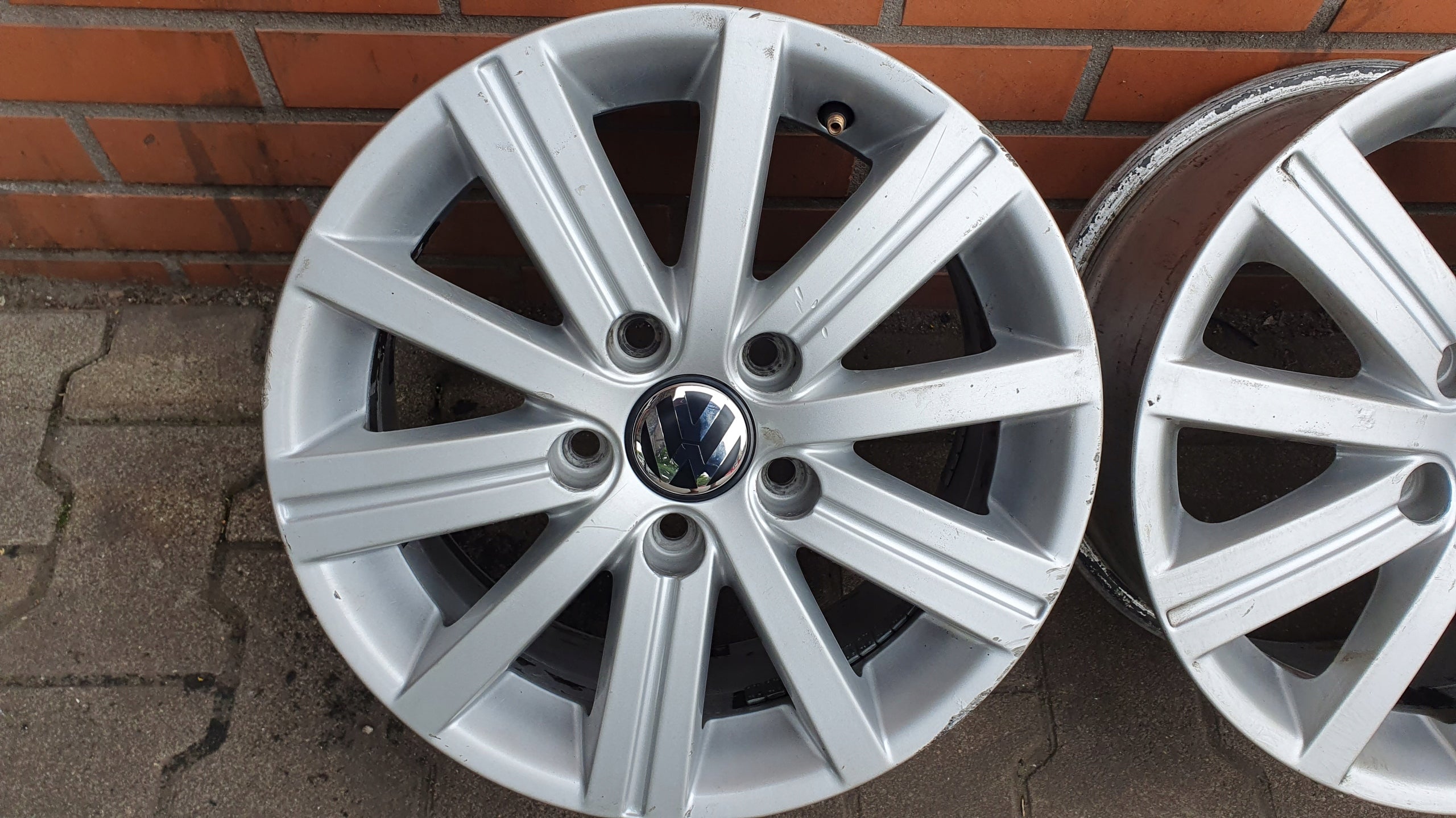 Alu Felge Volkswagen Passat Touran T5 Golf 15 Zoll 6.5J 5x112 50ET 5K0601025J