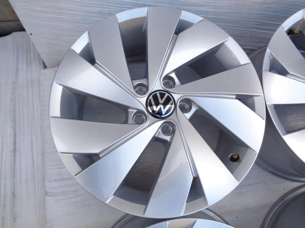 Alu Felge Volkswagen Passat Touran Golf 17 Zoll 7.5J 5x112 51ET 5H0601025C