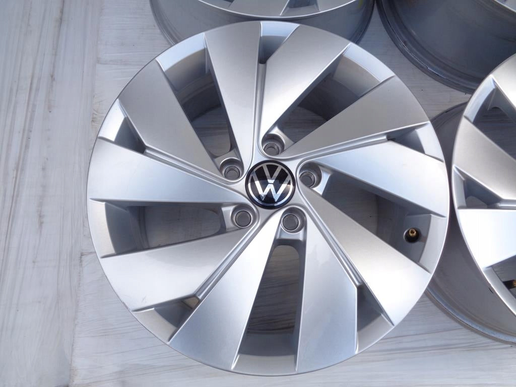 Alu Felge Volkswagen Passat Touran Golf 17 Zoll 7.5J 5x112 51ET 5H0601025C