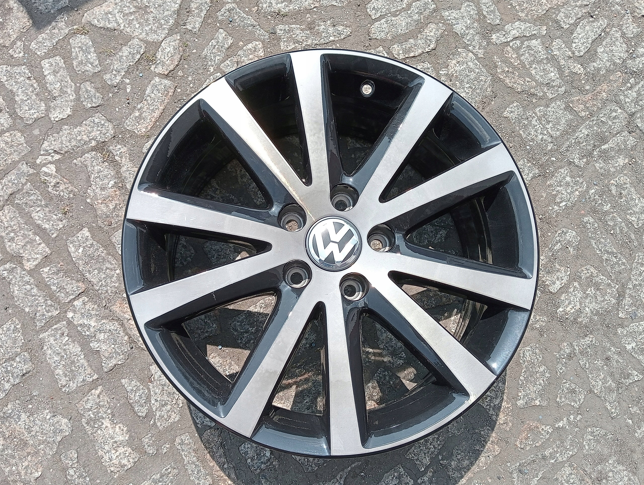 Alu Felge Volkswagen Passat Touran Golf 17 Zoll 7.5J 5x112 47ET 3c0601025