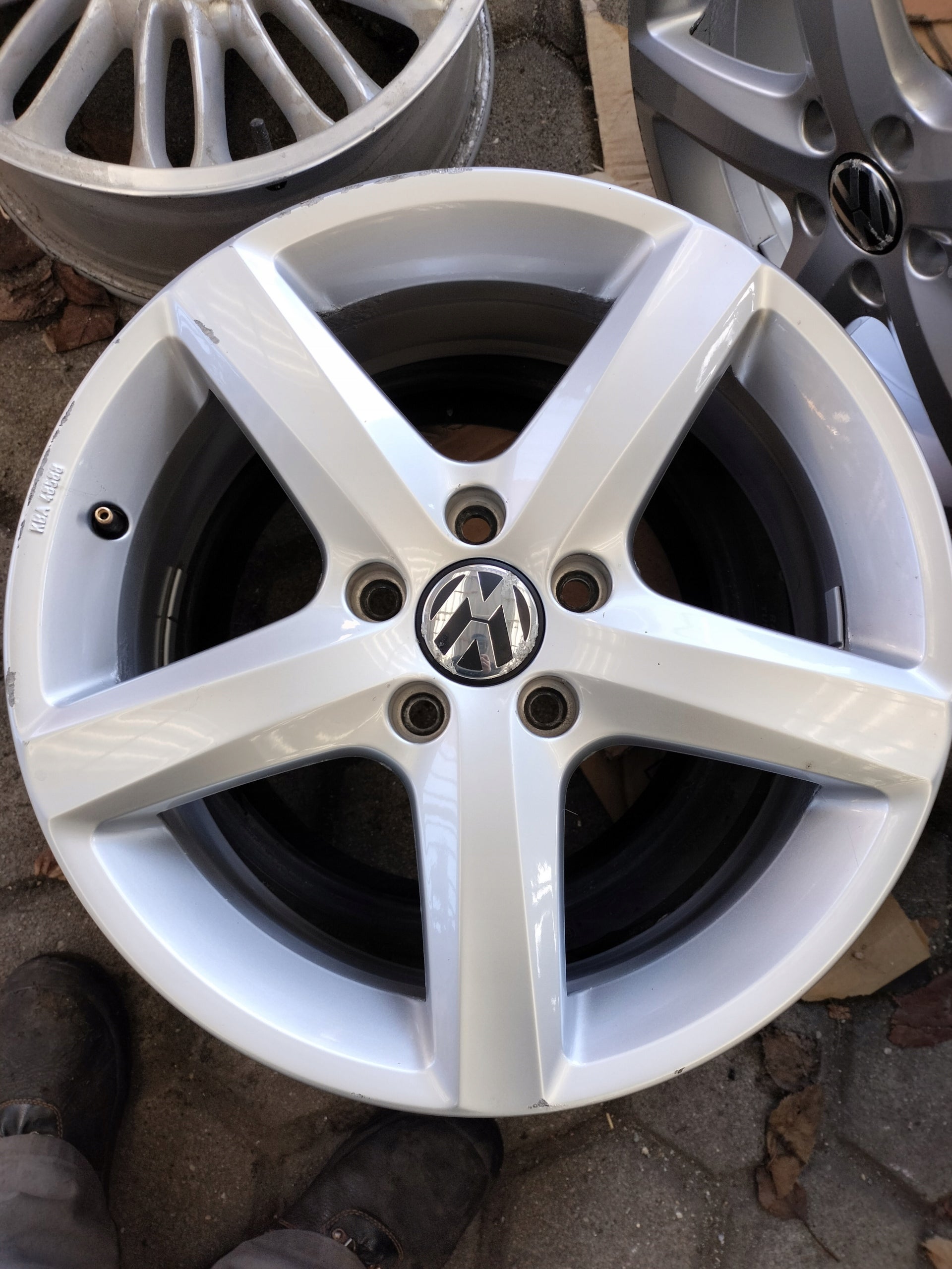 Alu Felge Volkswagen Passat Golf 17 Zoll 6.5J 5x112 39ET 1K8071497A