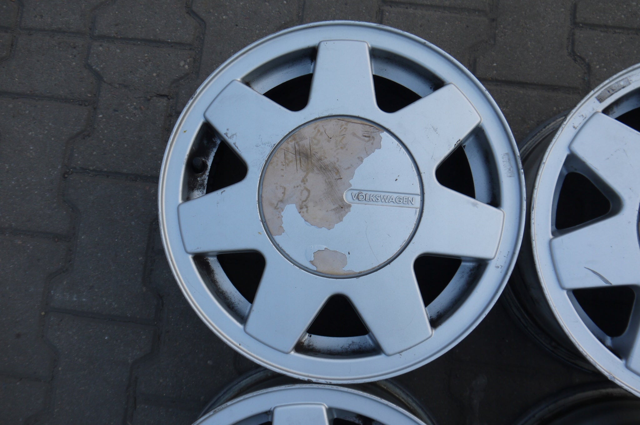 Alu Felge Volkswagen Polo Golf 14 Zoll 6.0J 4x100 38ET 357601025C