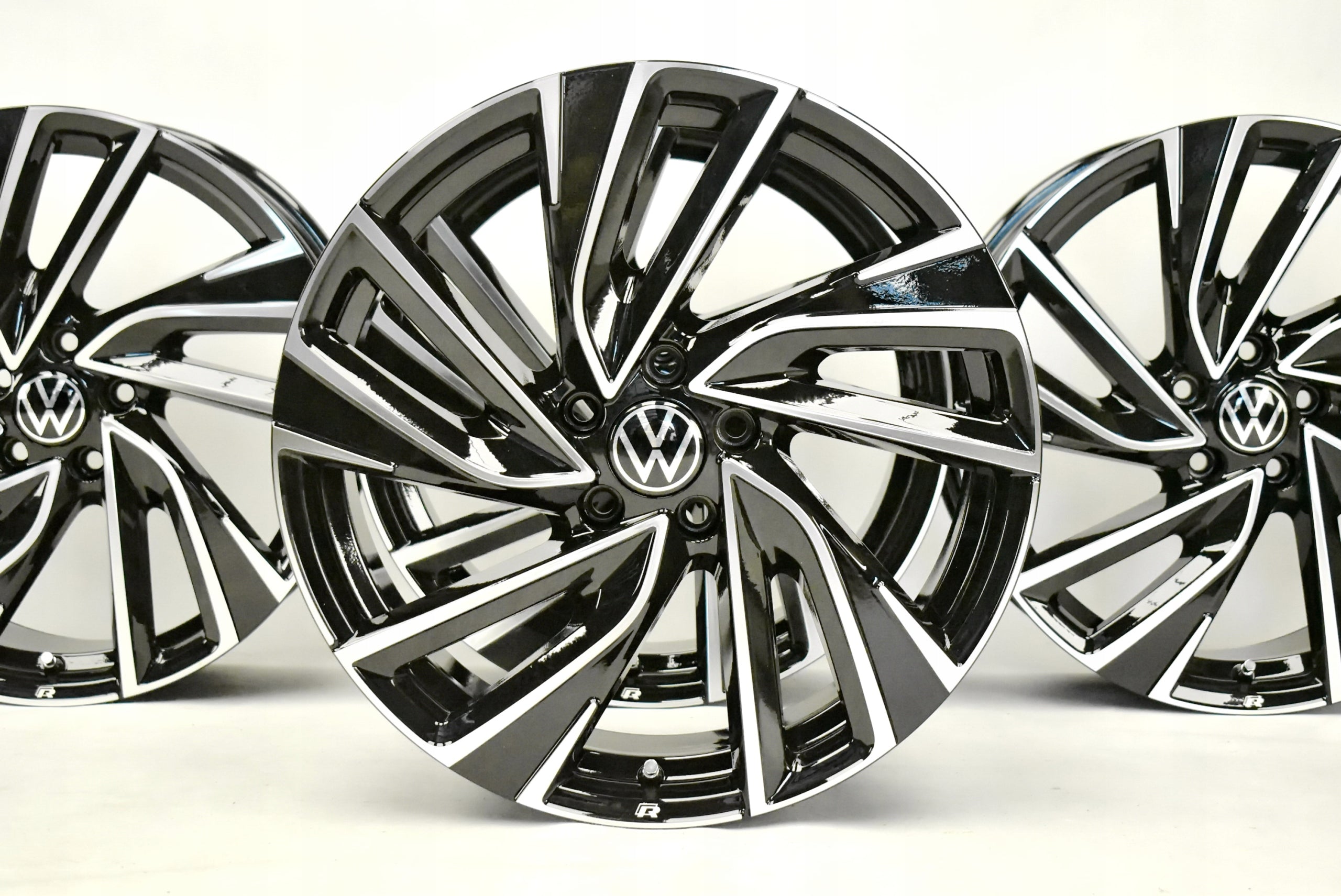 Alu Felge Volkswagen Golf T5 Aluminum rim 19 Zoll 8.0J 5x112 50ET 5H0601025R