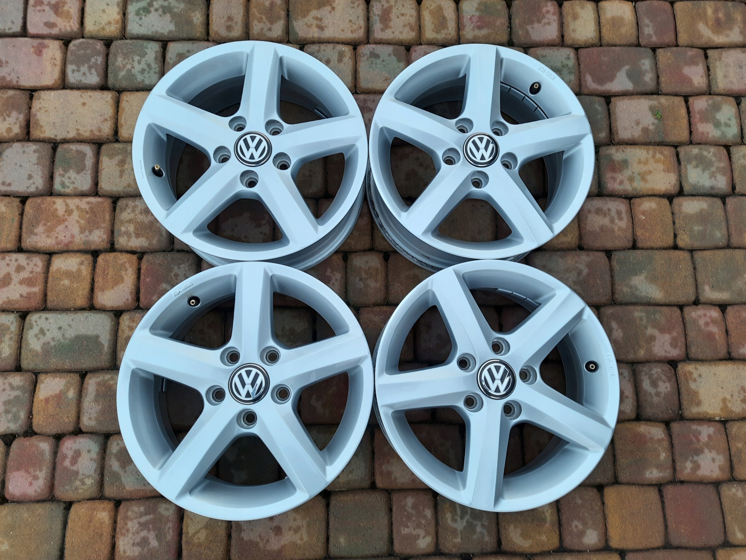 Alu Felge Volkswagen Golf Aluminum rim 15 Zoll 6.0J 5x112 43ET